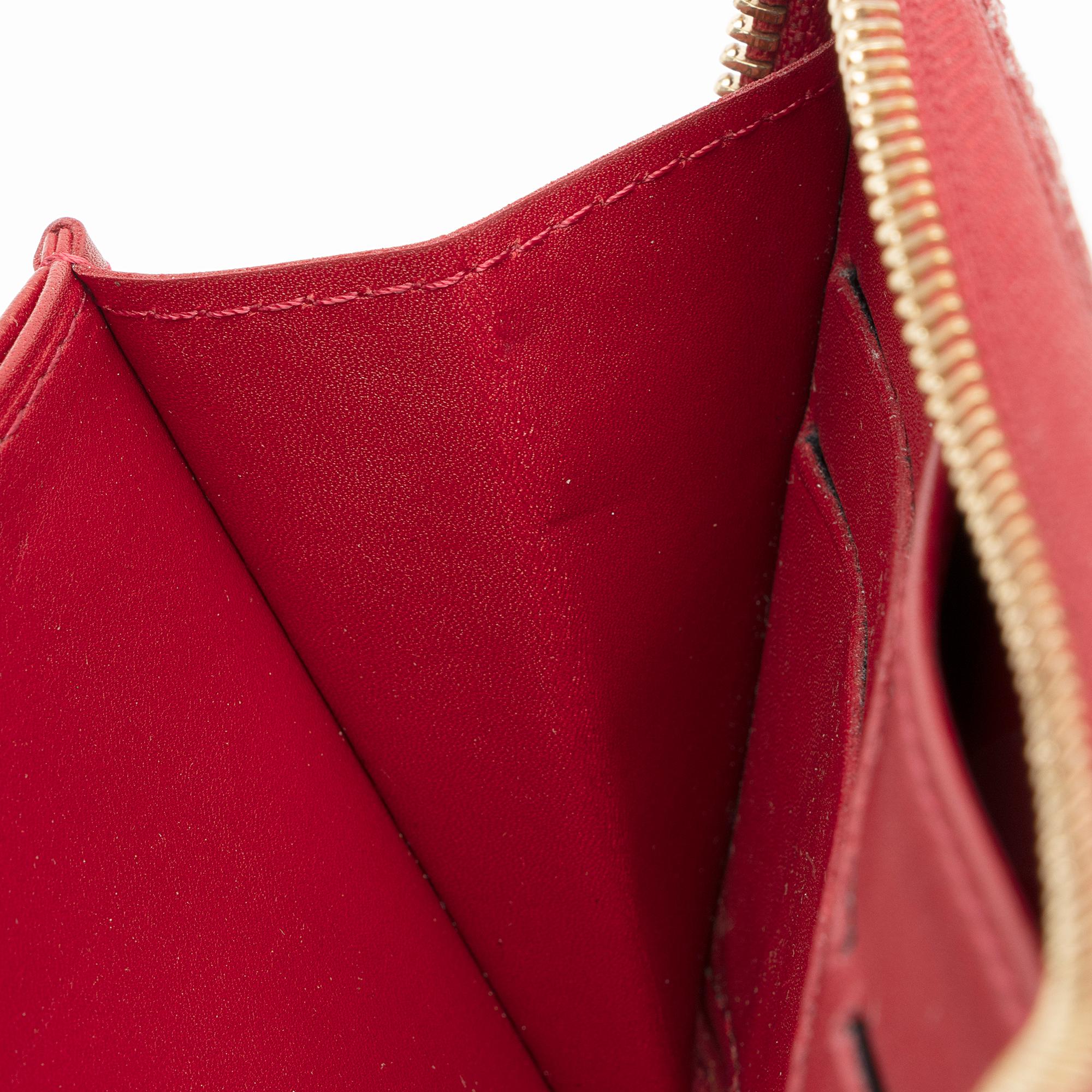 Louis Vuitton Monogram Vernis Zippy Wallet (SHF-22316)