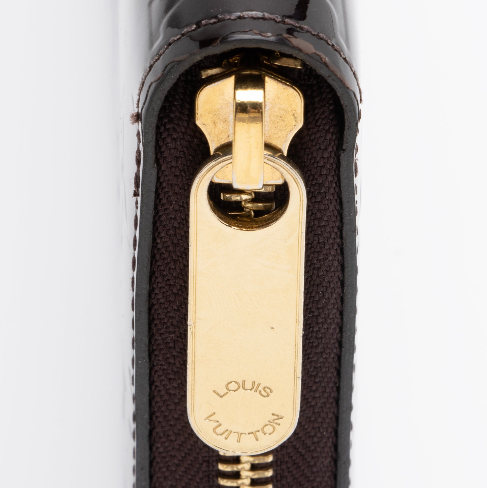 Louis Vuitton Monogram Vernis Zippy Wallet (SHF-23541)