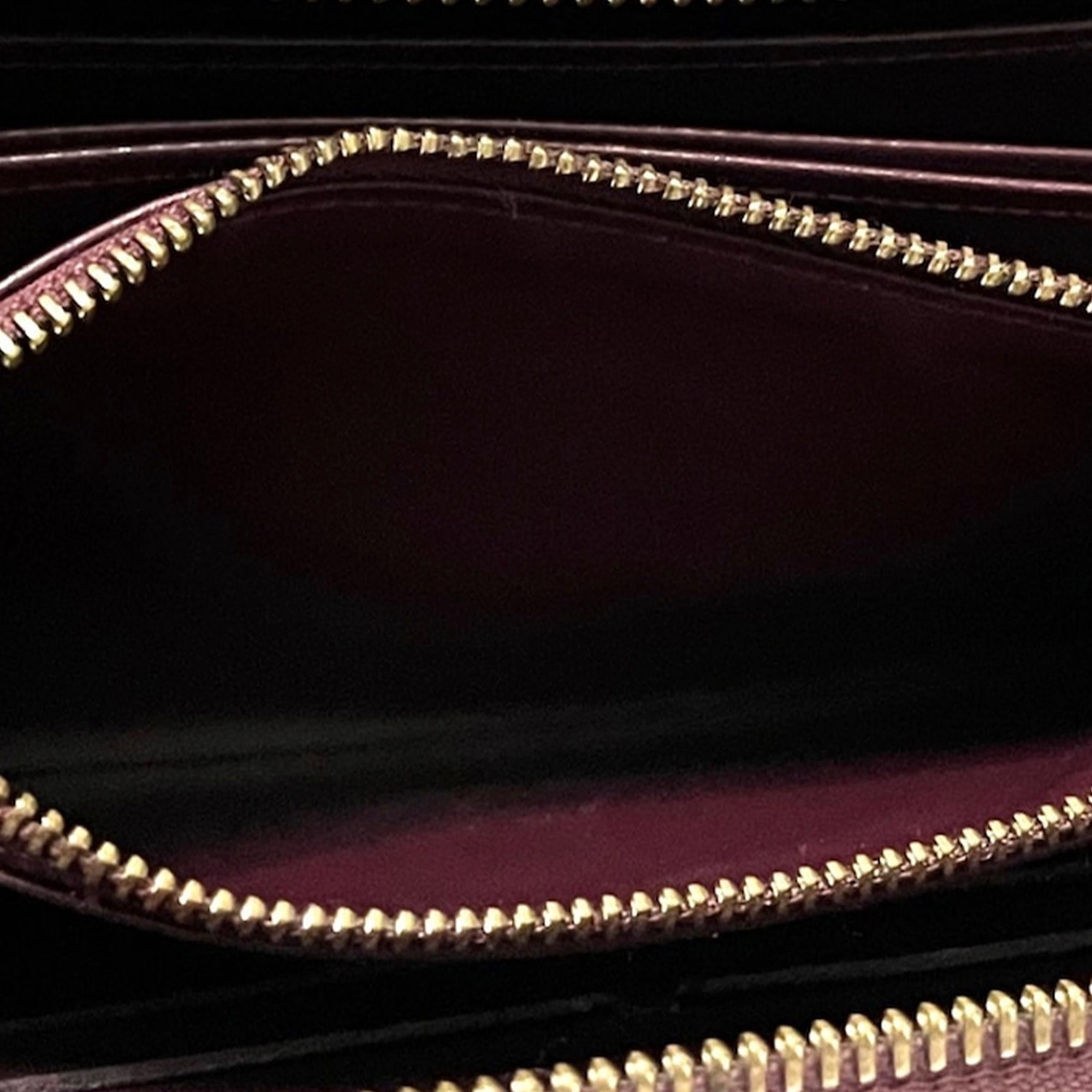Louis Vuitton Monogram Vernis Zippy Wallet (SHG-rTNgLz)