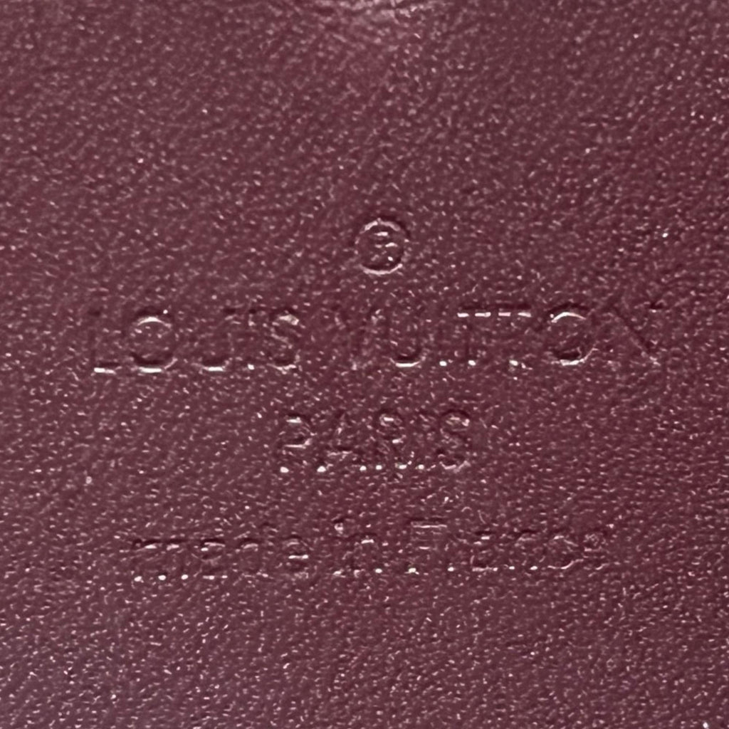 Louis Vuitton Monogram Vernis Zippy Wallet (SHG-rTNgLz)