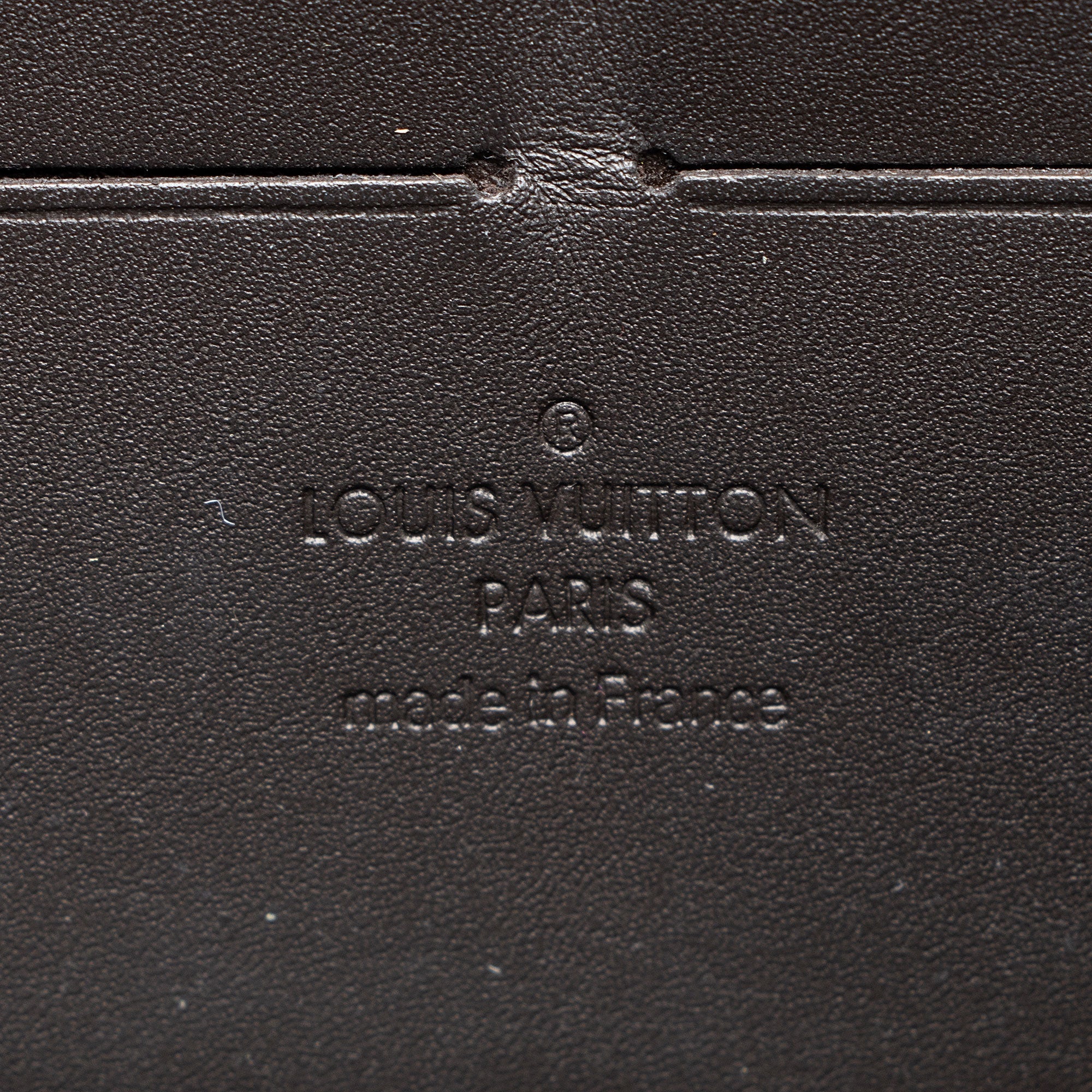 Louis Vuitton Monogram Vernis Zippy Wallet (SHF-O0VEBU)