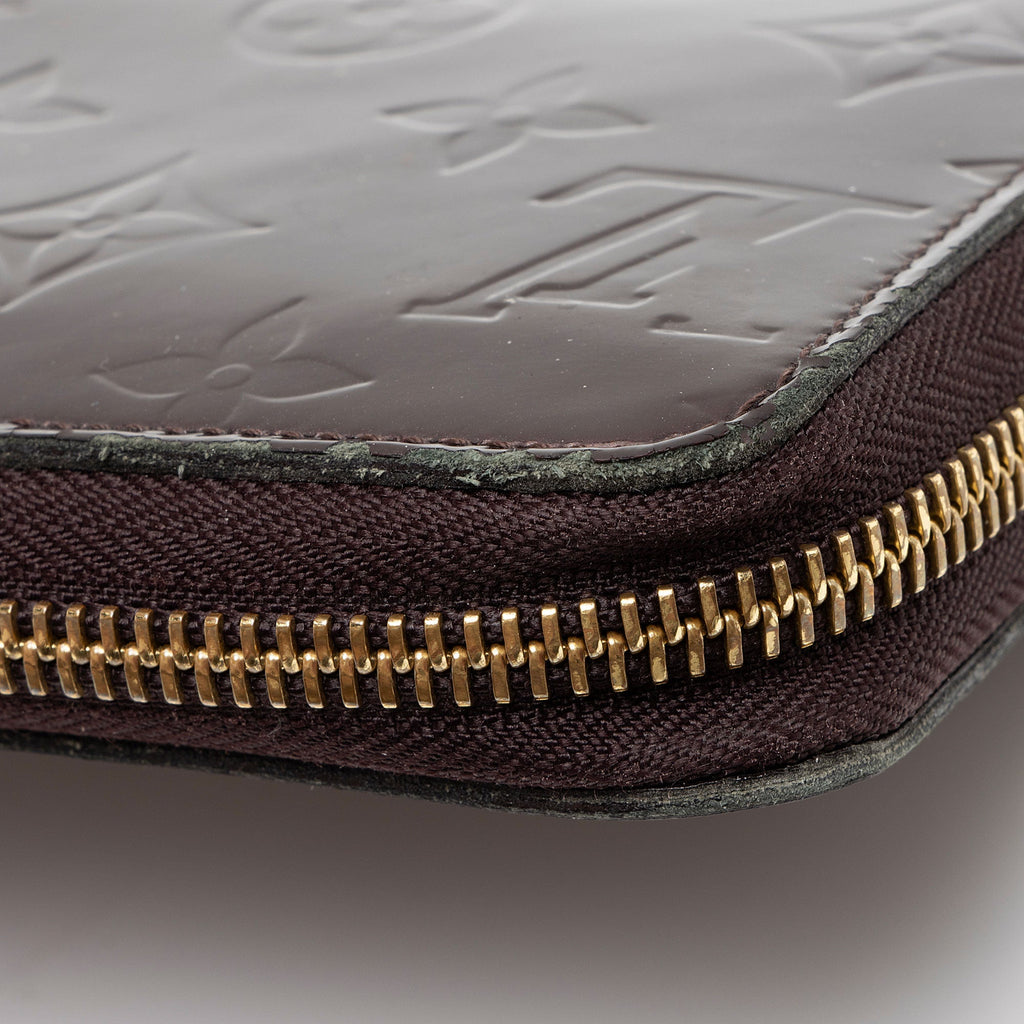 Louis Vuitton Monogram Vernis Zippy Wallet