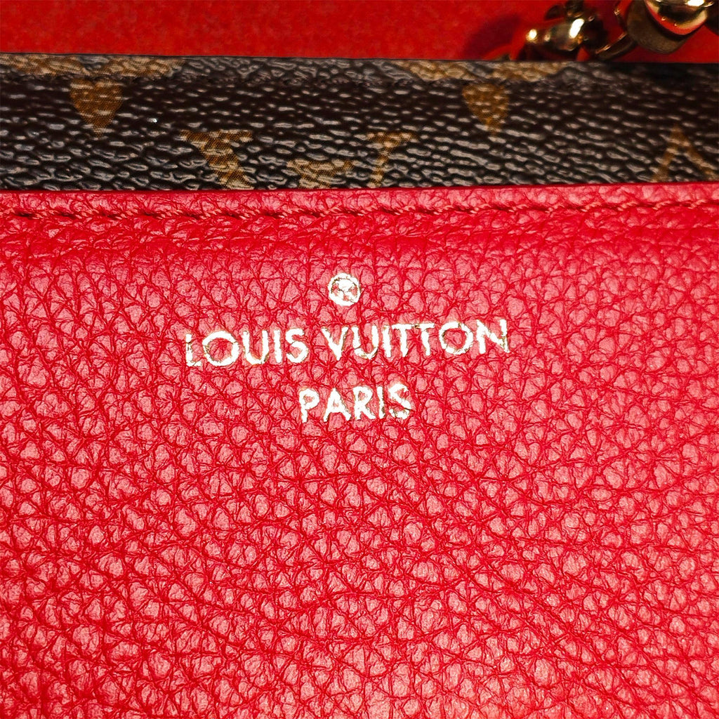 Louis Vuitton Monogram Victoire (SHG-tVgQig)