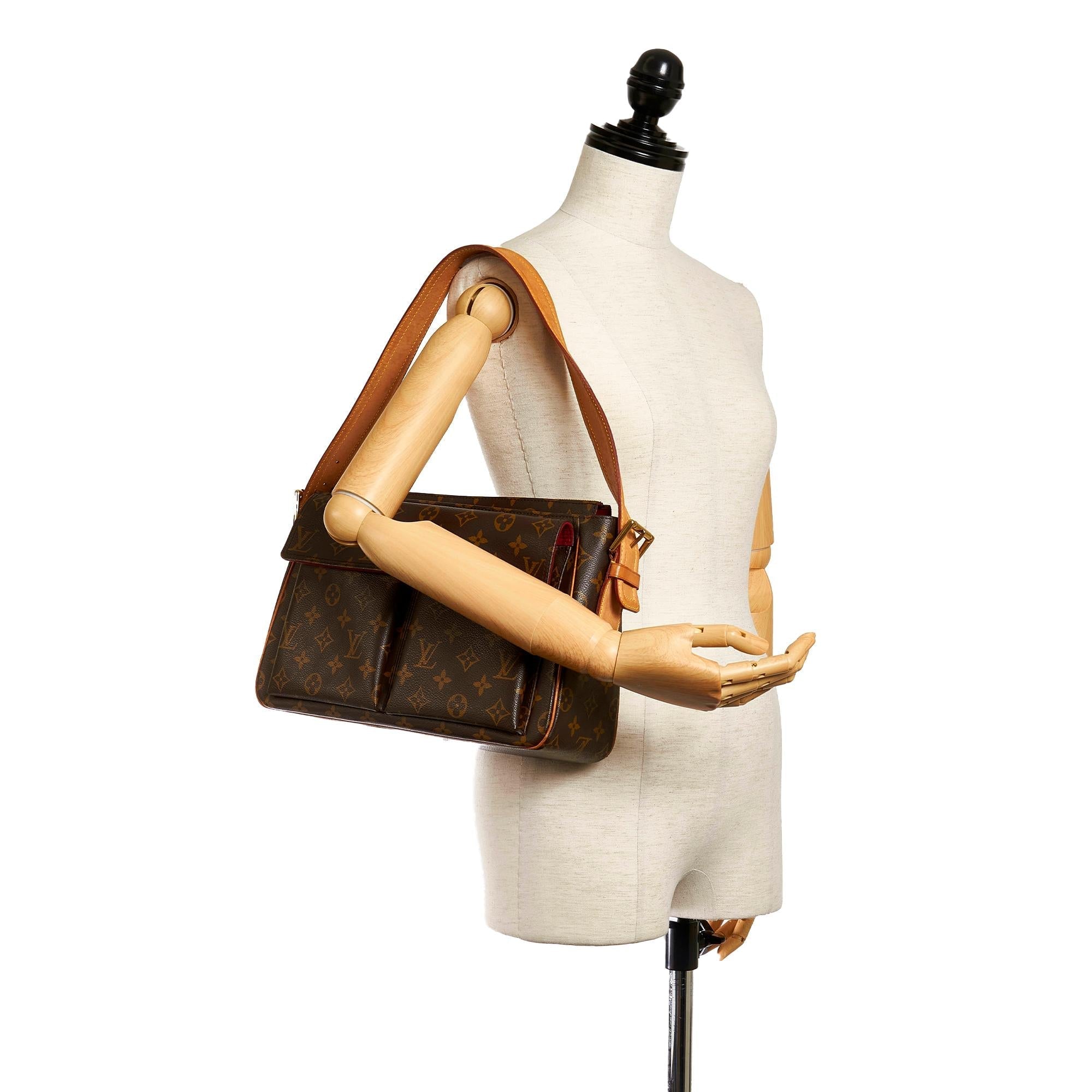 Louis Vuitton Monogram Viva-Cite GM (SHG-28851)