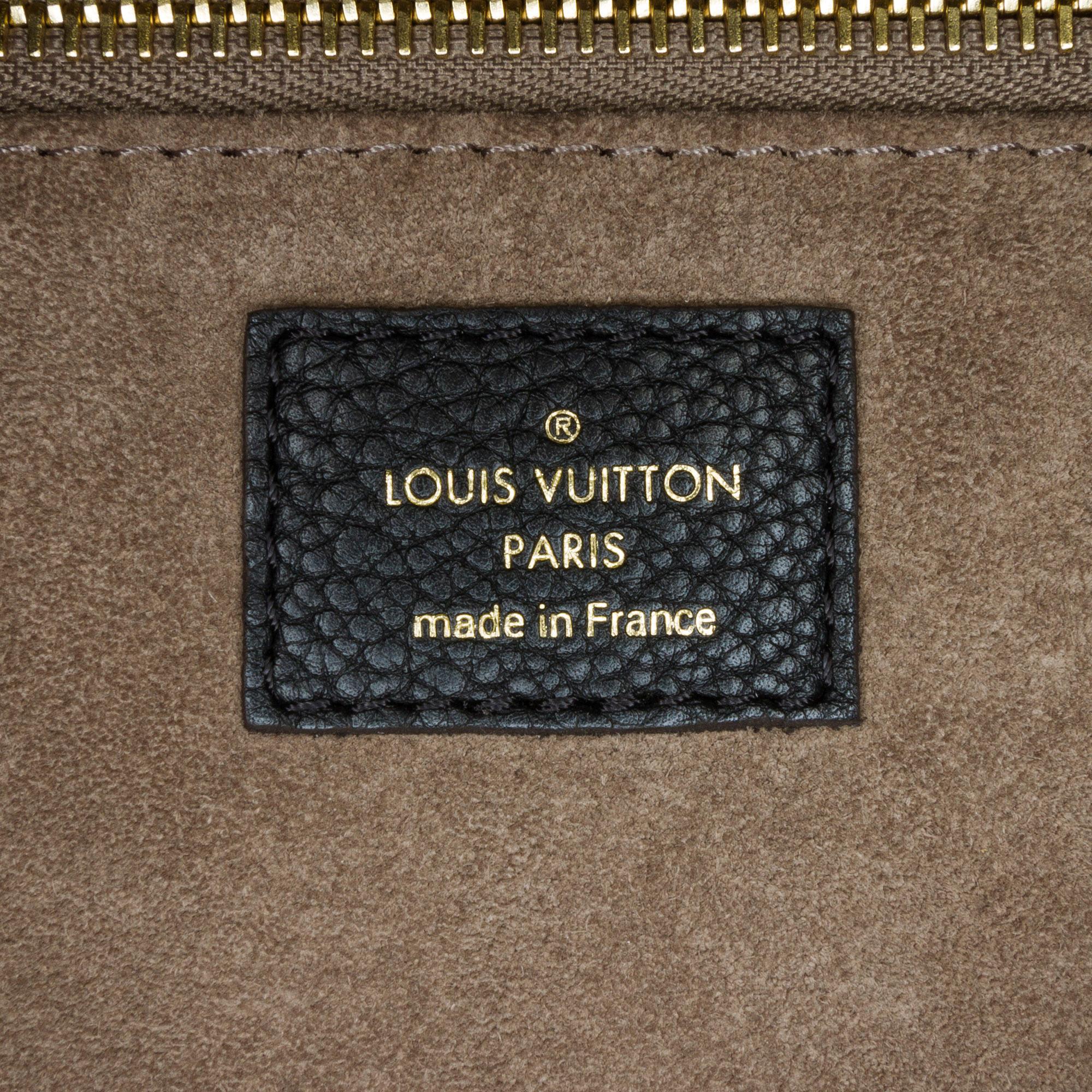 Louis Vuitton Monogram W PM Tote (SHG-dDS1Ad)