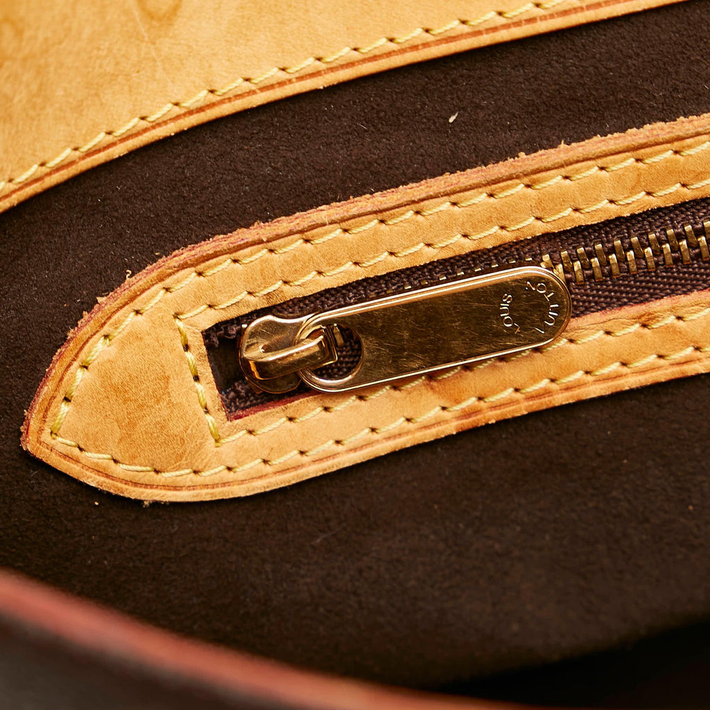 Louis Vuitton Monogram Wilshire PM (SHG-30497)
