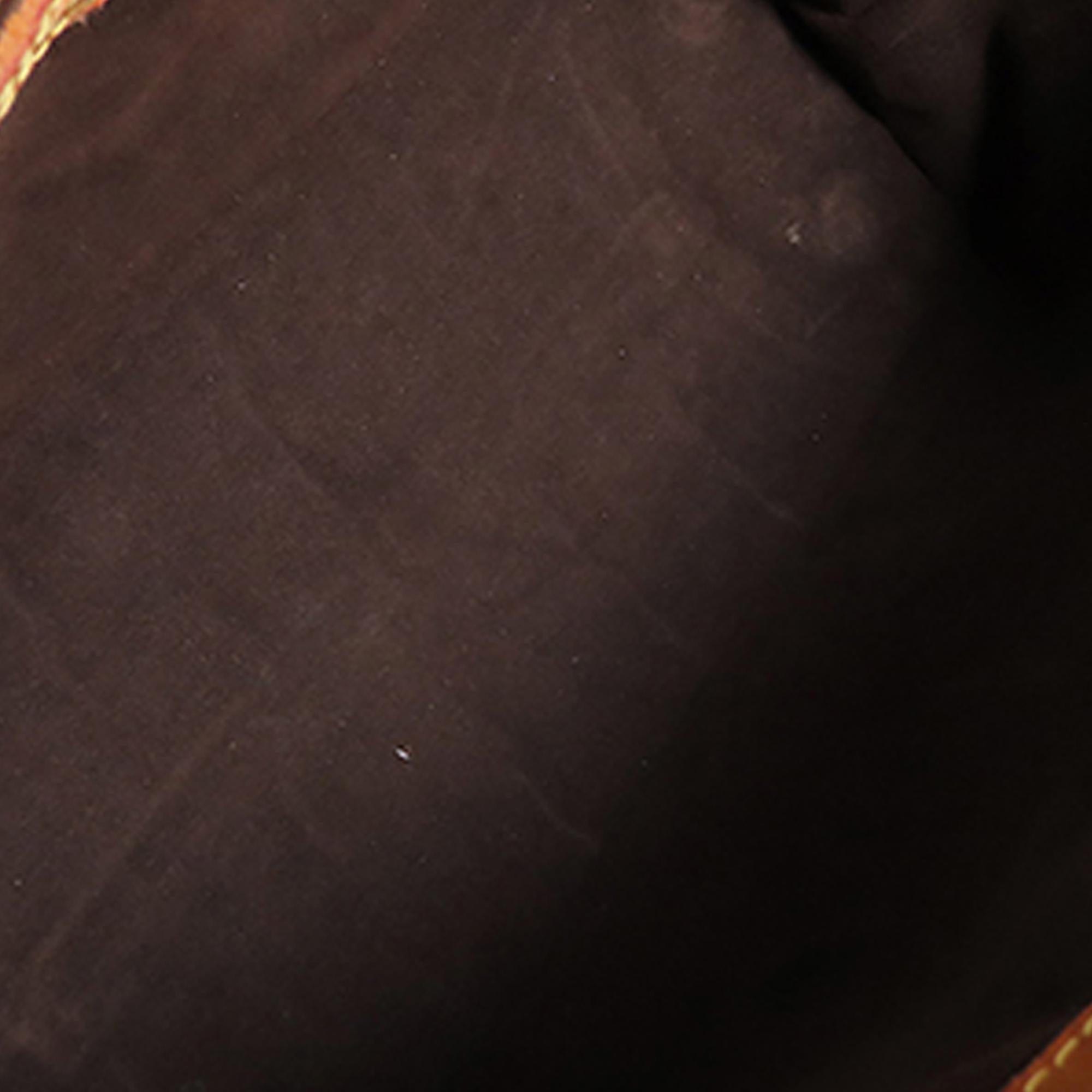 Louis Vuitton Monogram Wilshire PM (SHG-yamJre)