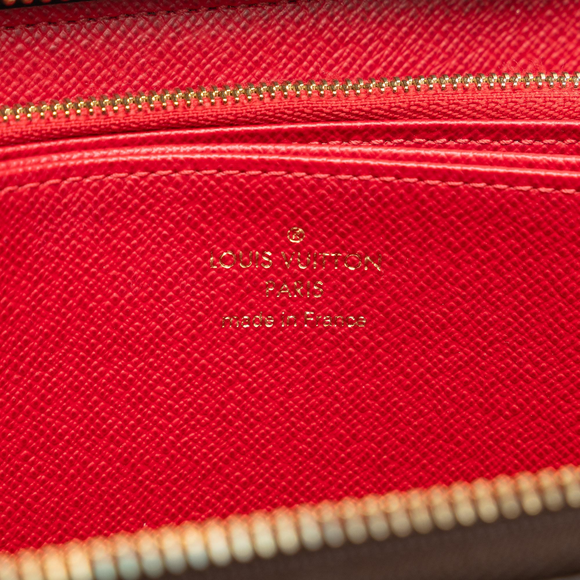 Louis Vuitton Monogram World Tour Zippy Long Wallet (SHG-Ss2wXH)
