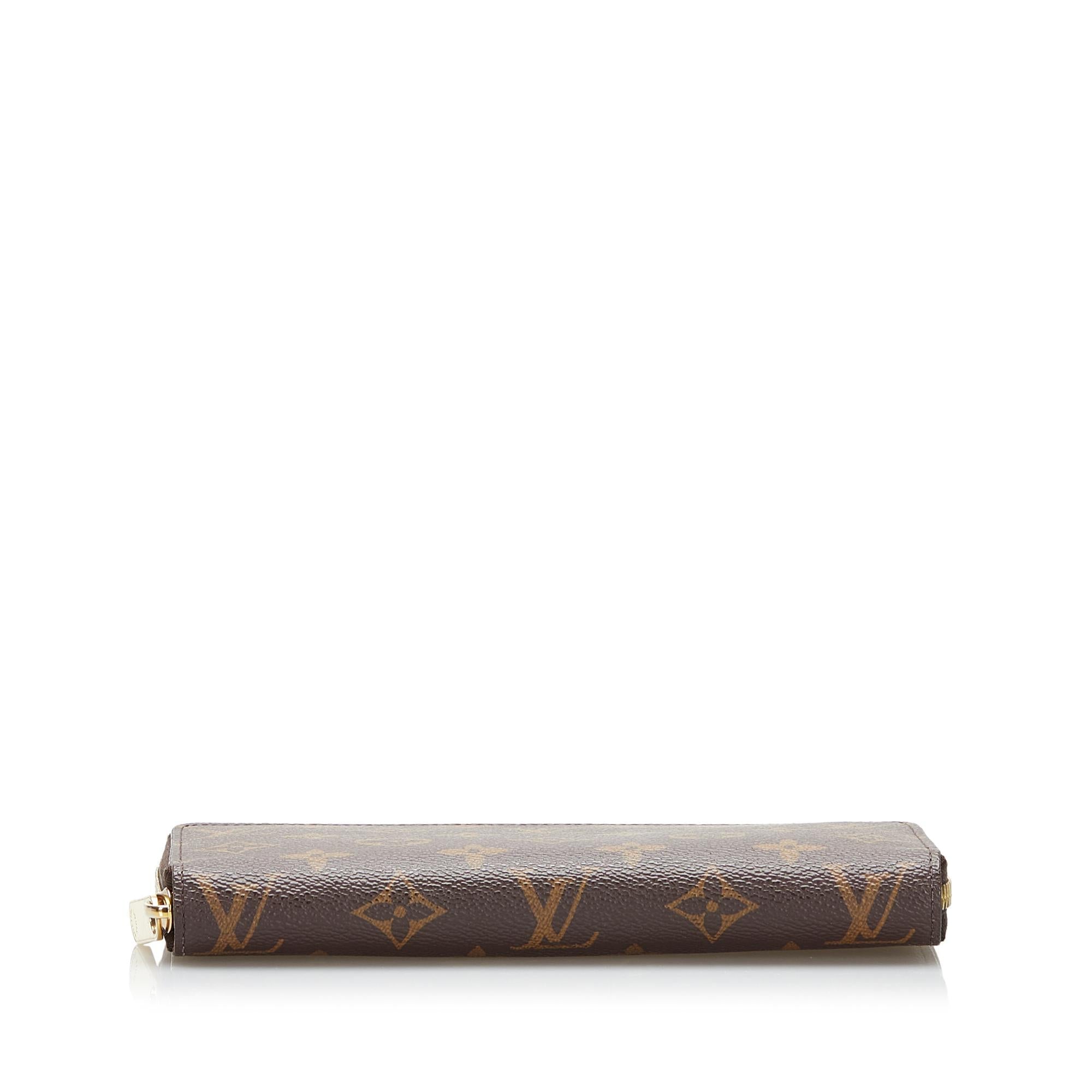 Louis Vuitton Monogram Zippy Wallet (SHG-37177)
