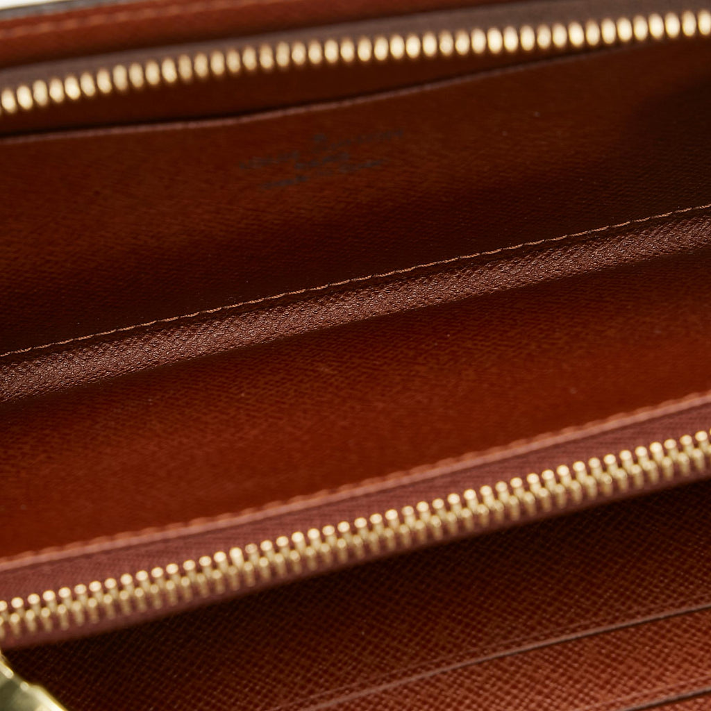 Louis Vuitton Monogram Zippy Wallet (SHG-41yIak)