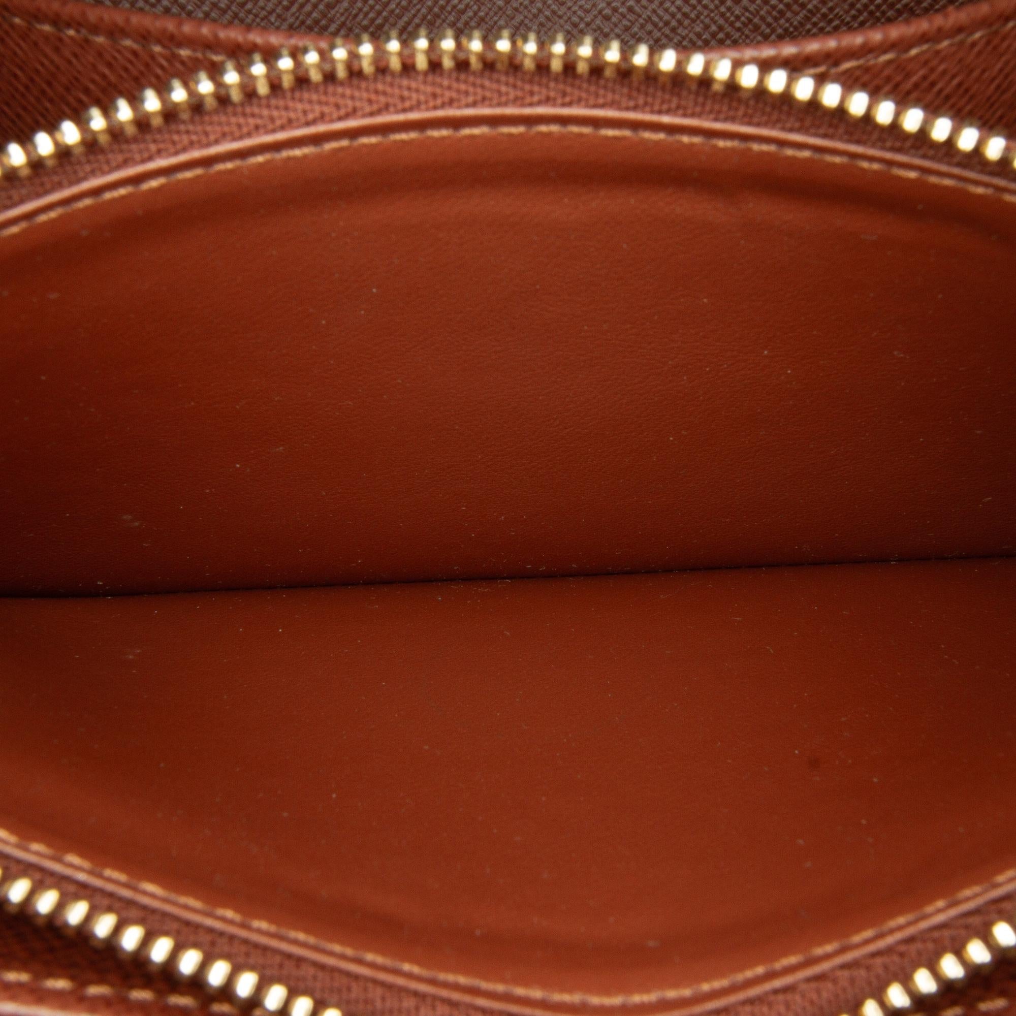 Louis Vuitton Monogram Zippy Wallet (SHG-sqIeIN)