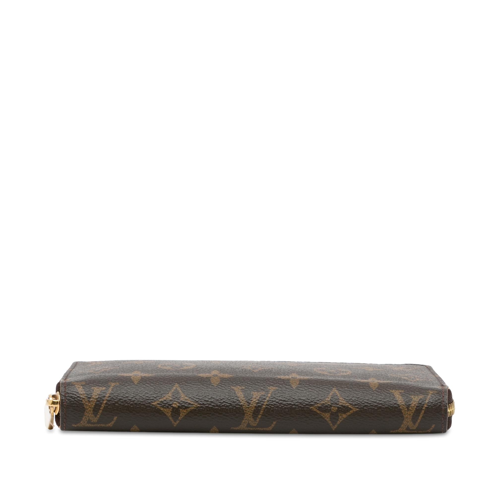 Louis Vuitton Monogram Zippy Wallet (SHG-MgaNQM)