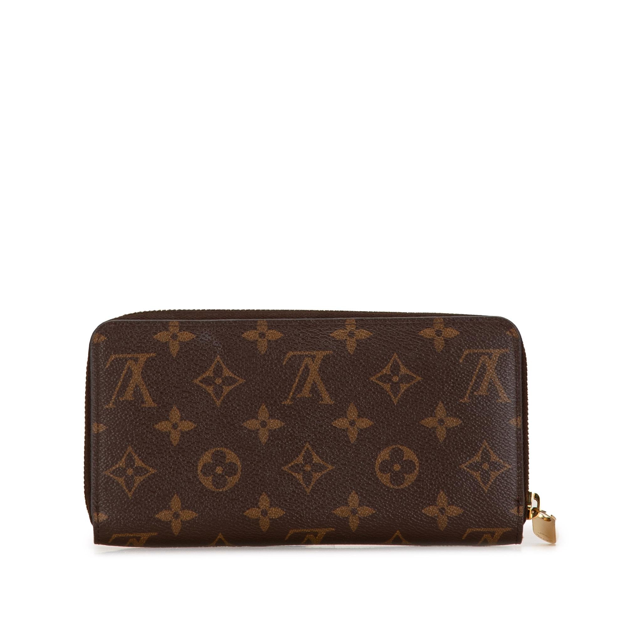 Louis Vuitton Monogram Zippy Wallet (SHG-HiaSAc)