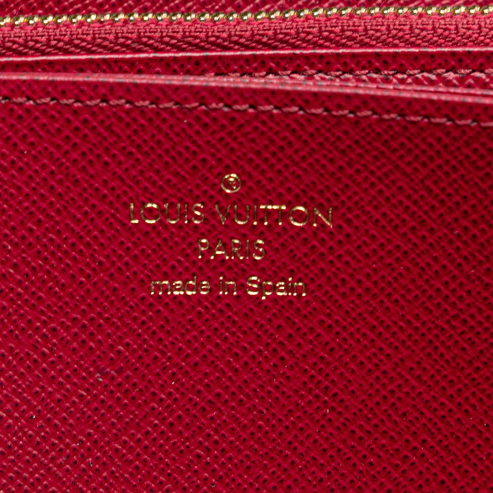 Louis Vuitton Monogram Zippy Wallet (SHG-HiaSAc)
