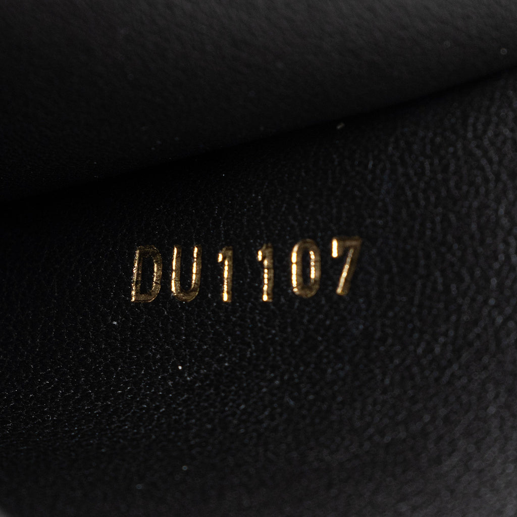 Louis Vuitton Reverse Monogram Column Pochette (SHF-uUjQaz)