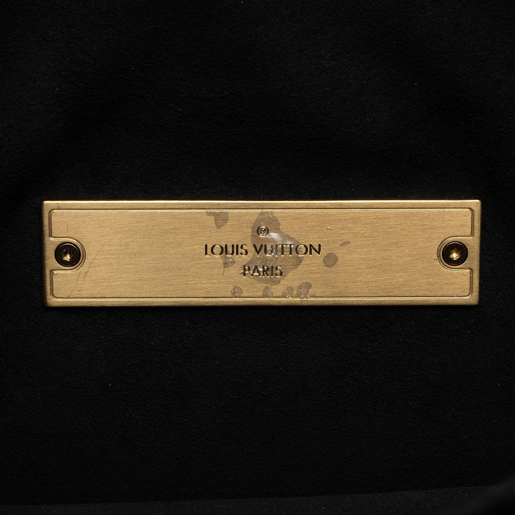 Louis Vuitton Reverse Monogram Dauphine Mini Shoulder Bag (SHF-NF159w)