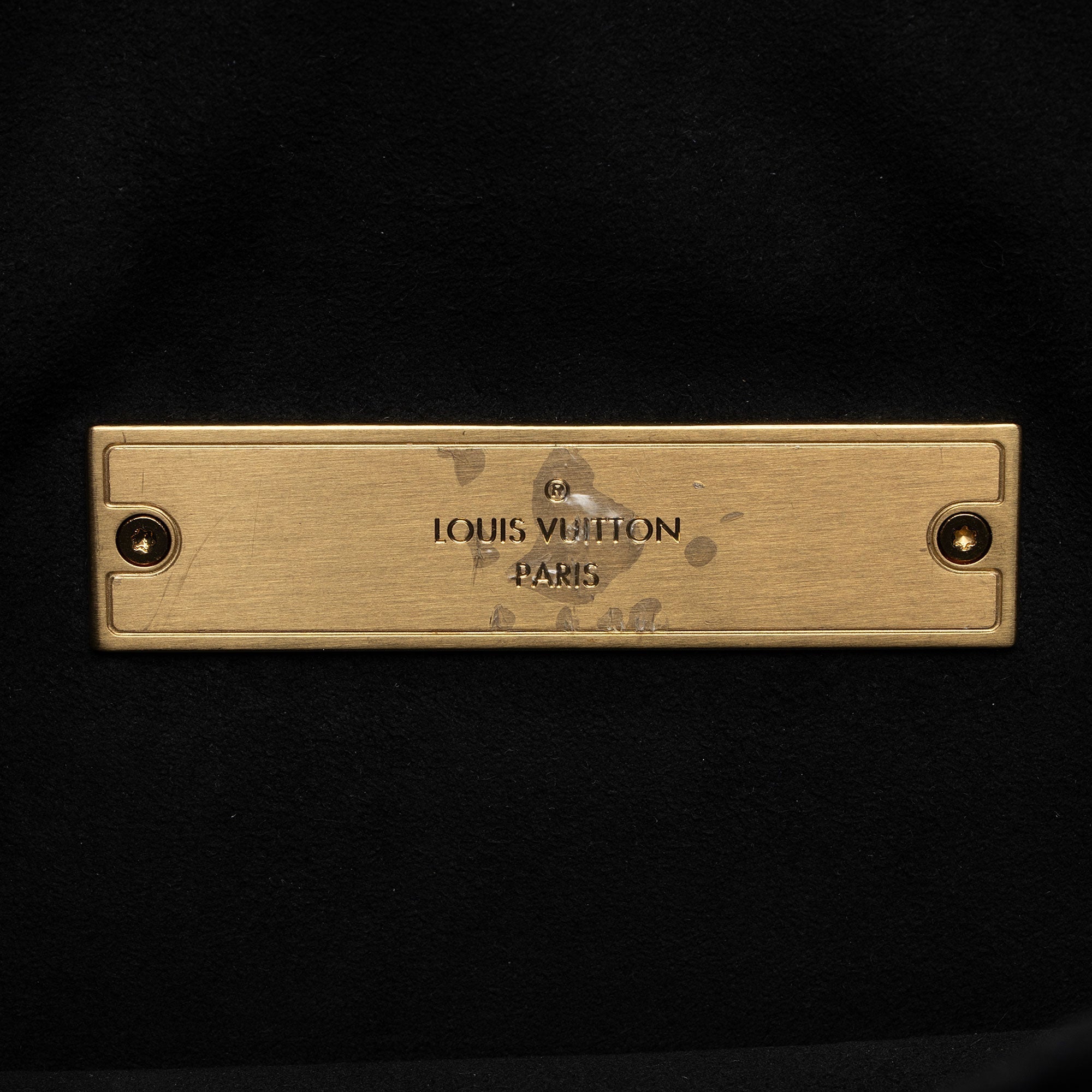 Louis Vuitton Reverse Monogram Dauphine Mini Shoulder Bag (SHF-NF159w)