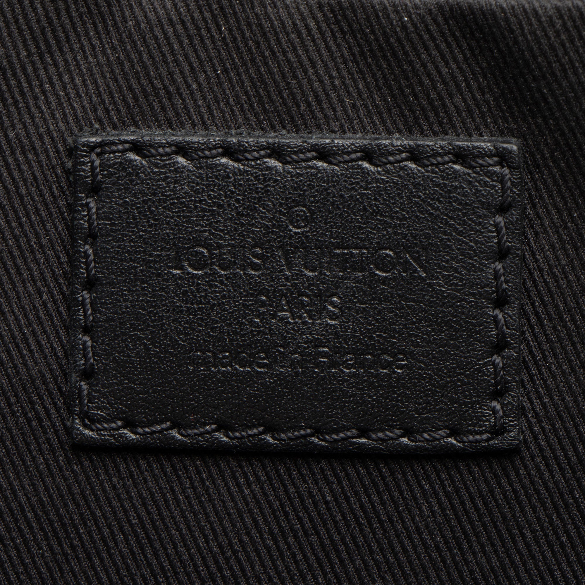 Louis Vuitton Reverse Monogram Eclipse Trio Messenger (SHF-CDPjS8)