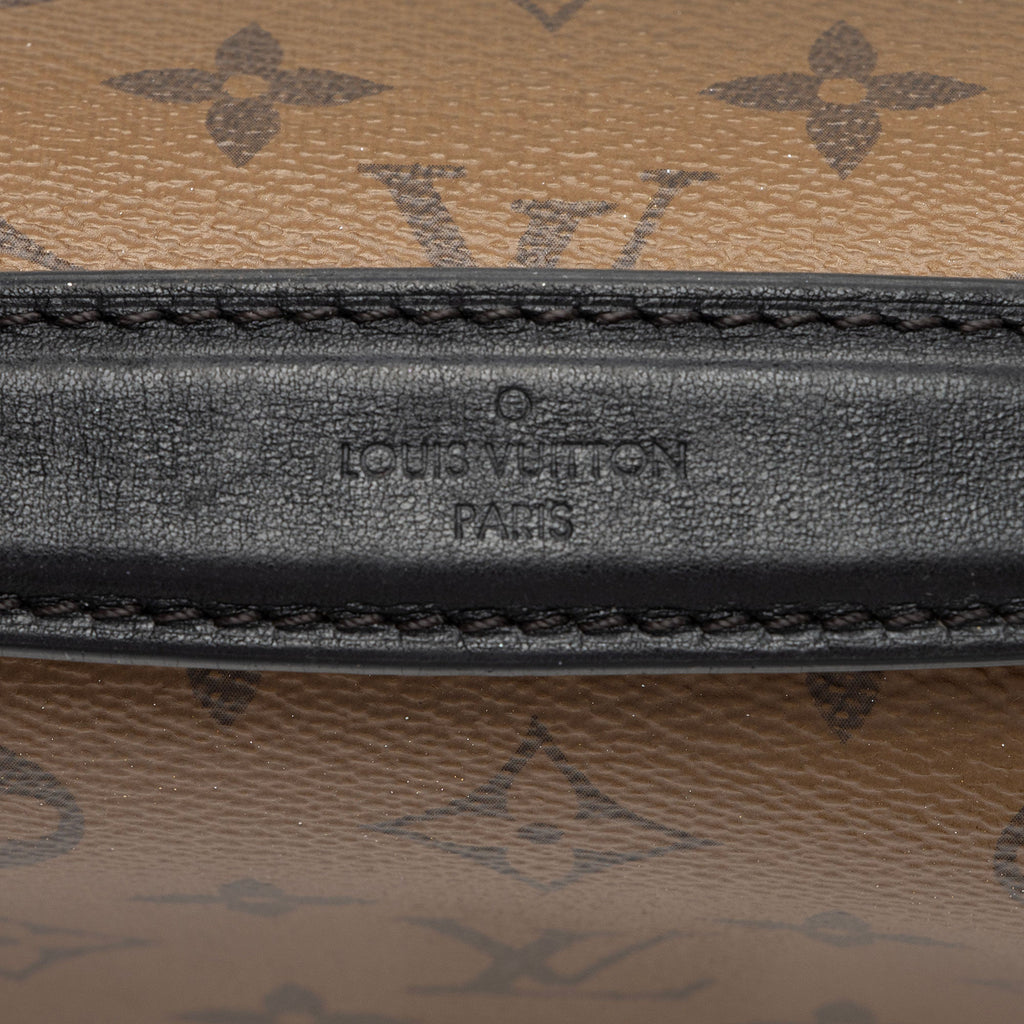 Louis Vuitton Reverse Monogram Pochette Metis Shoulder Bag - FINAL SALE (SHF-q1FZli)