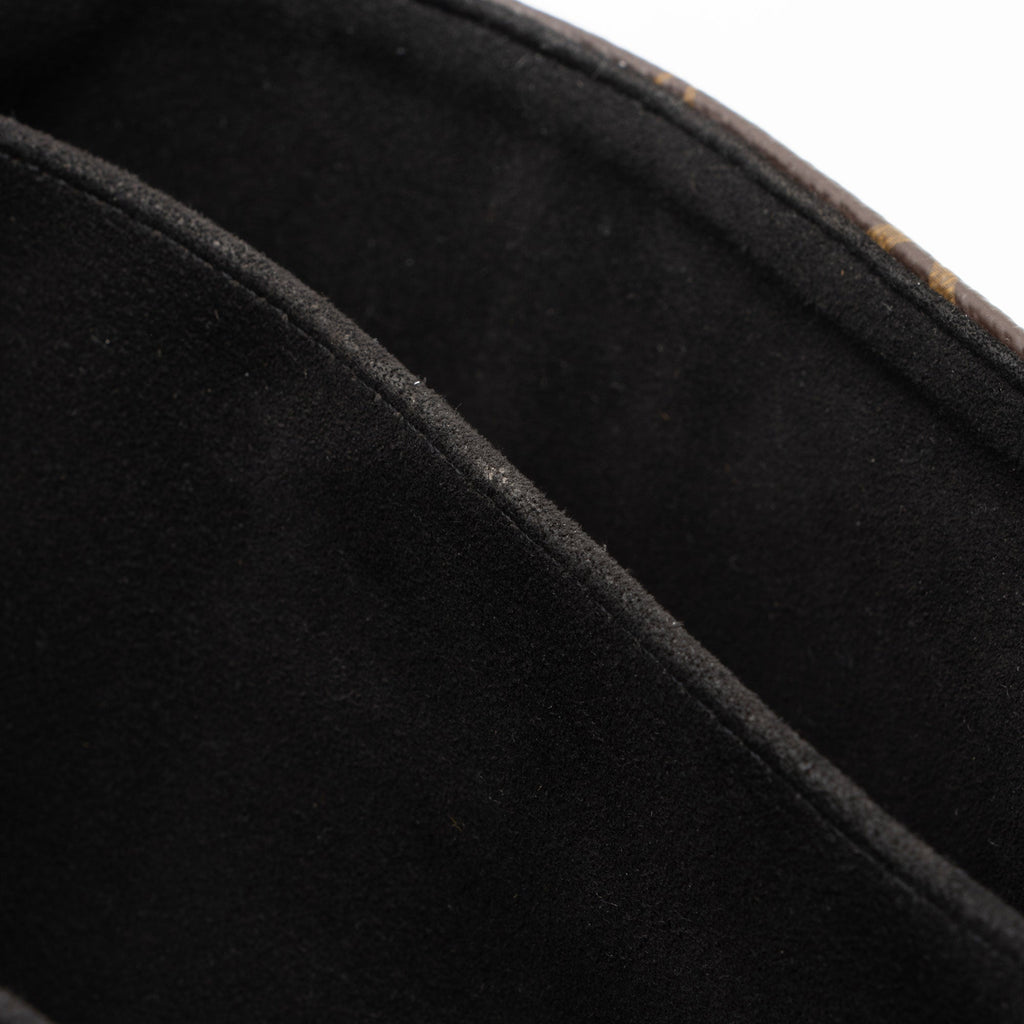 Louis Vuitton Reverse Monogram Pochette Metis Shoulder Bag - FINAL SALE (SHF-tj1cw4)