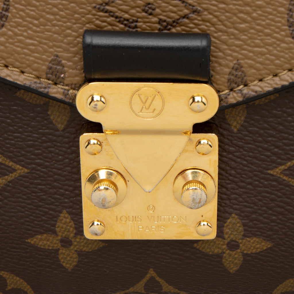 Louis Vuitton Reverse Monogram Pochette Metis Shoulder Bag (SHF-QRerUA)