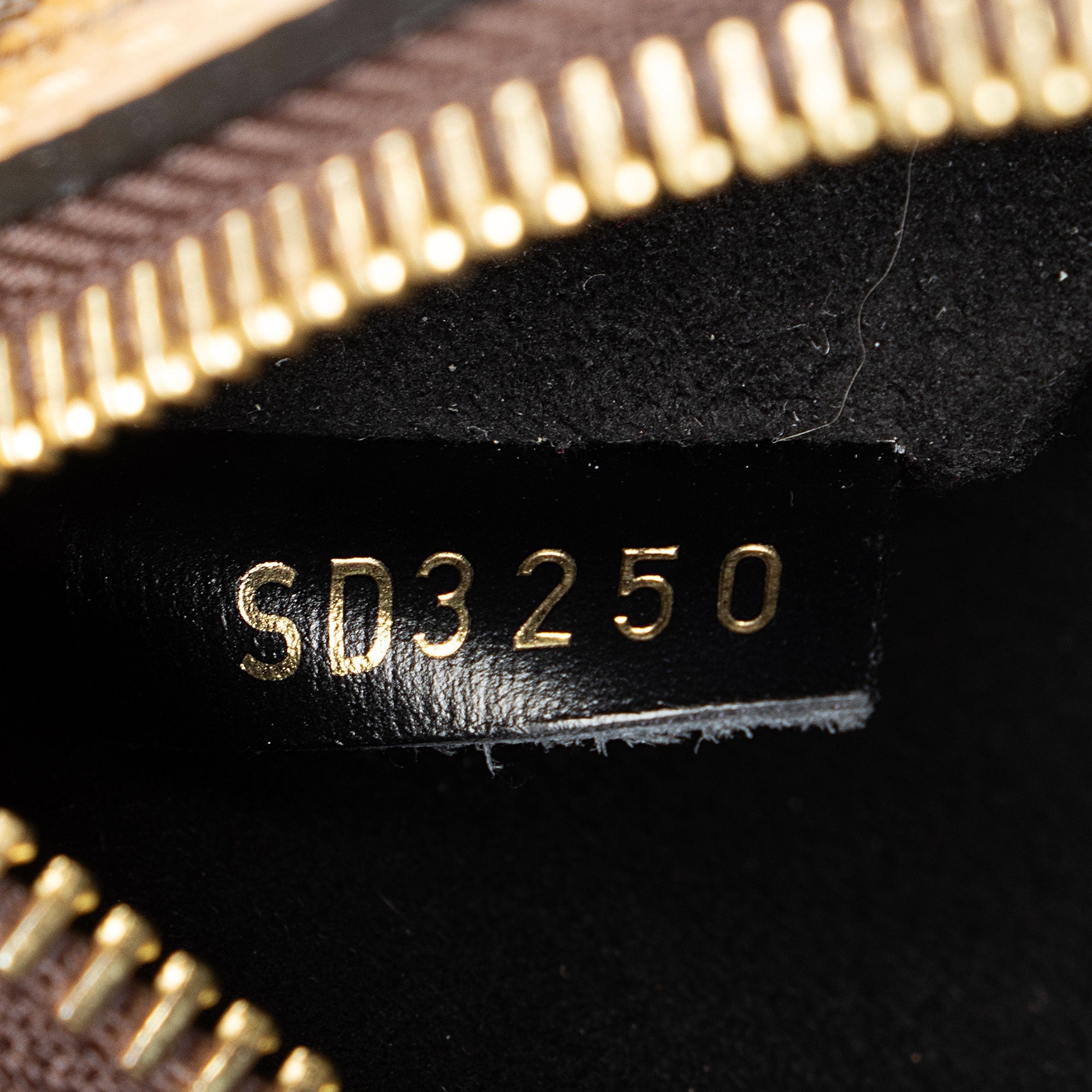 Louis Vuitton Reverse Monogram Pochette Metis Shoulder Bag