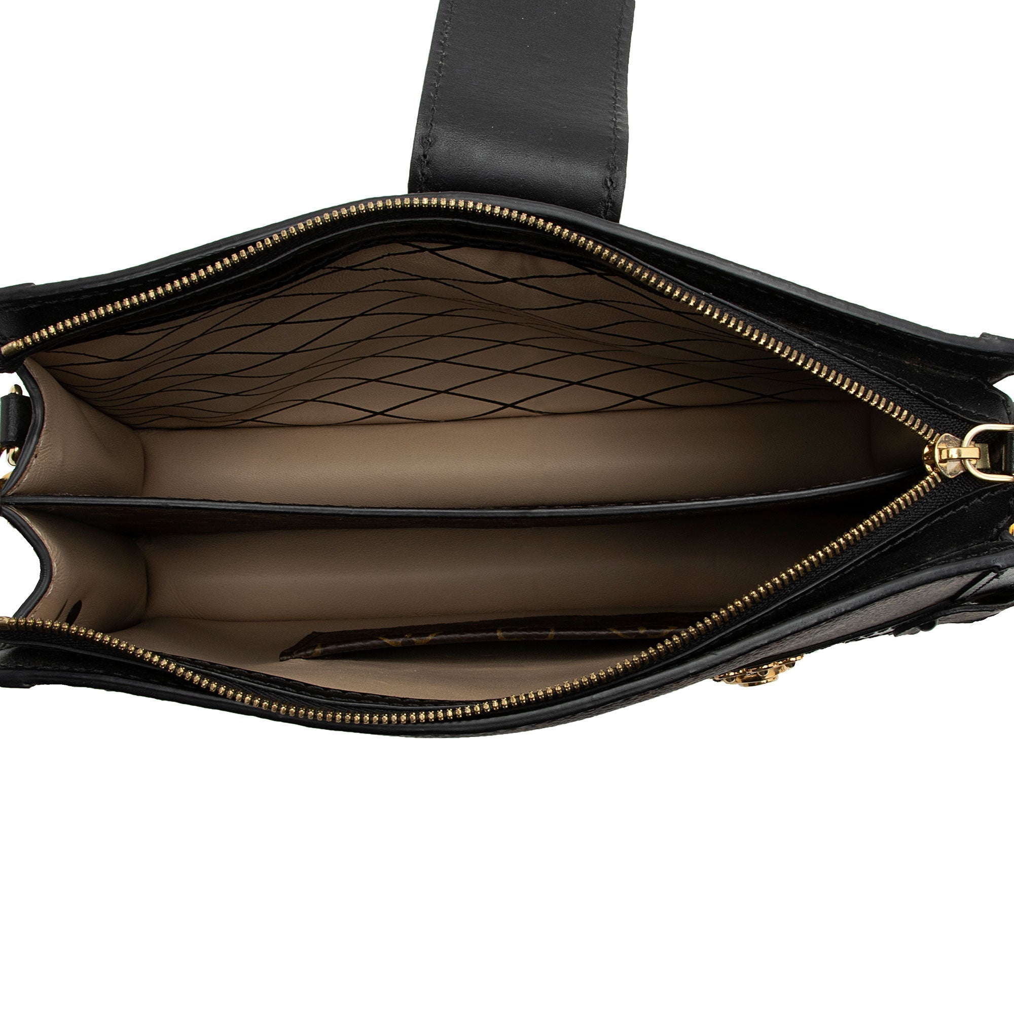 Louis Vuitton Reverse Monogram Trunk Clutch (SHF-sTBUNH)