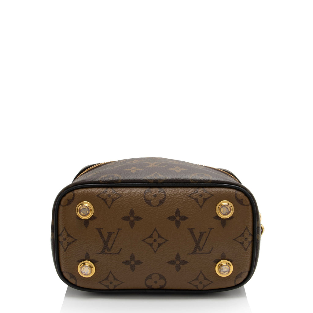 Louis Vuitton Reverse Monogram Vanity PM Shoulder Bag (SHF-yR0z4g)