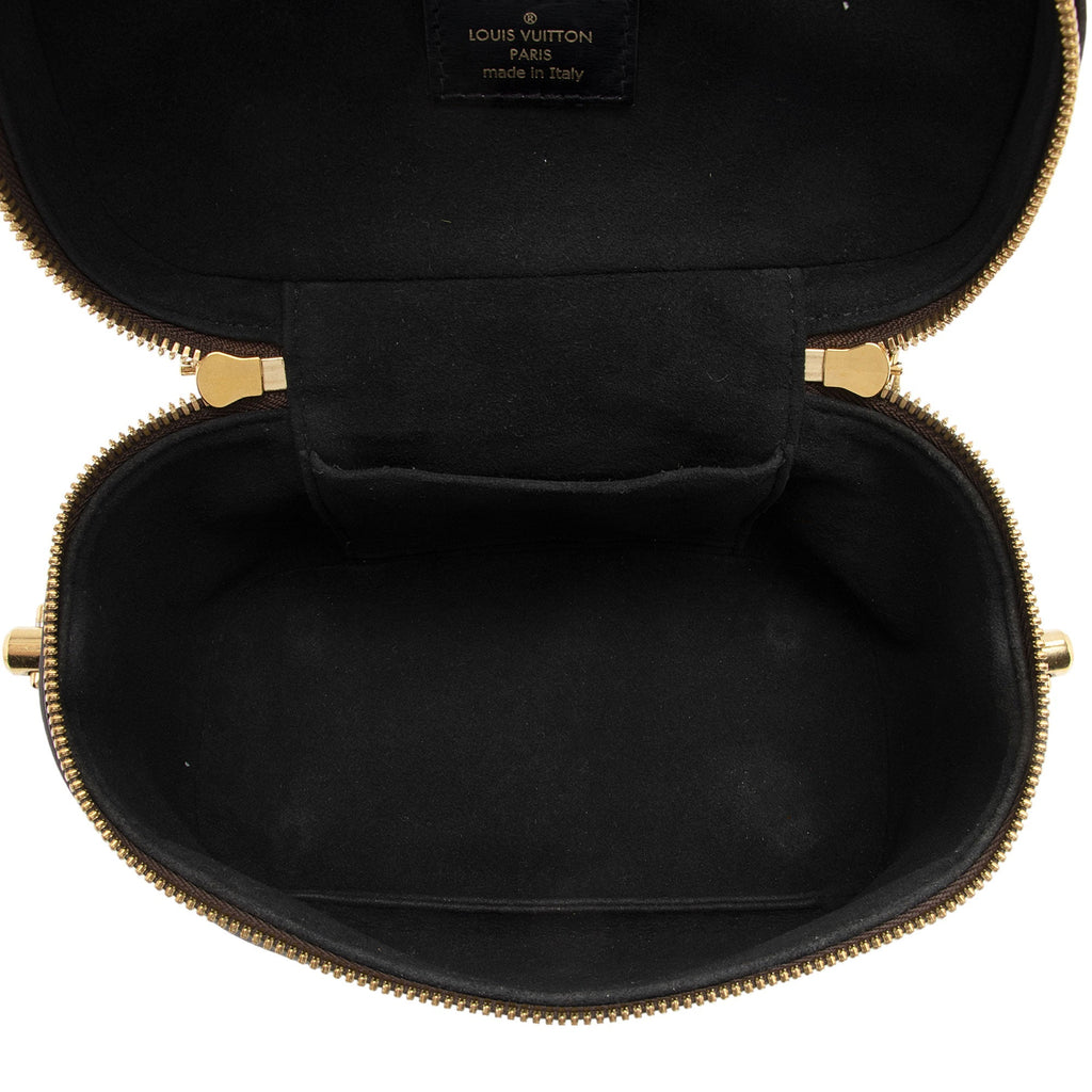 Louis Vuitton Reverse Monogram Vanity PM Shoulder Bag (SHF-yR0z4g)