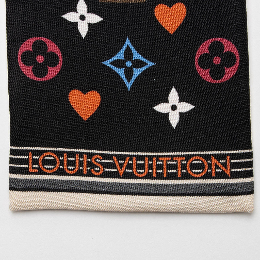 Louis Vuitton Silke Monogram Game On Bandeau Scarf