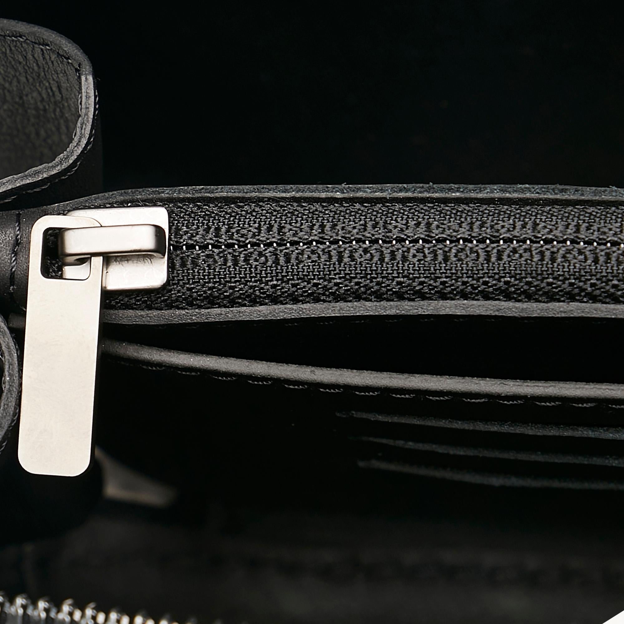 Louis Vuitton Taurillion Monogram Horizon Clutch (SHG-37424)
