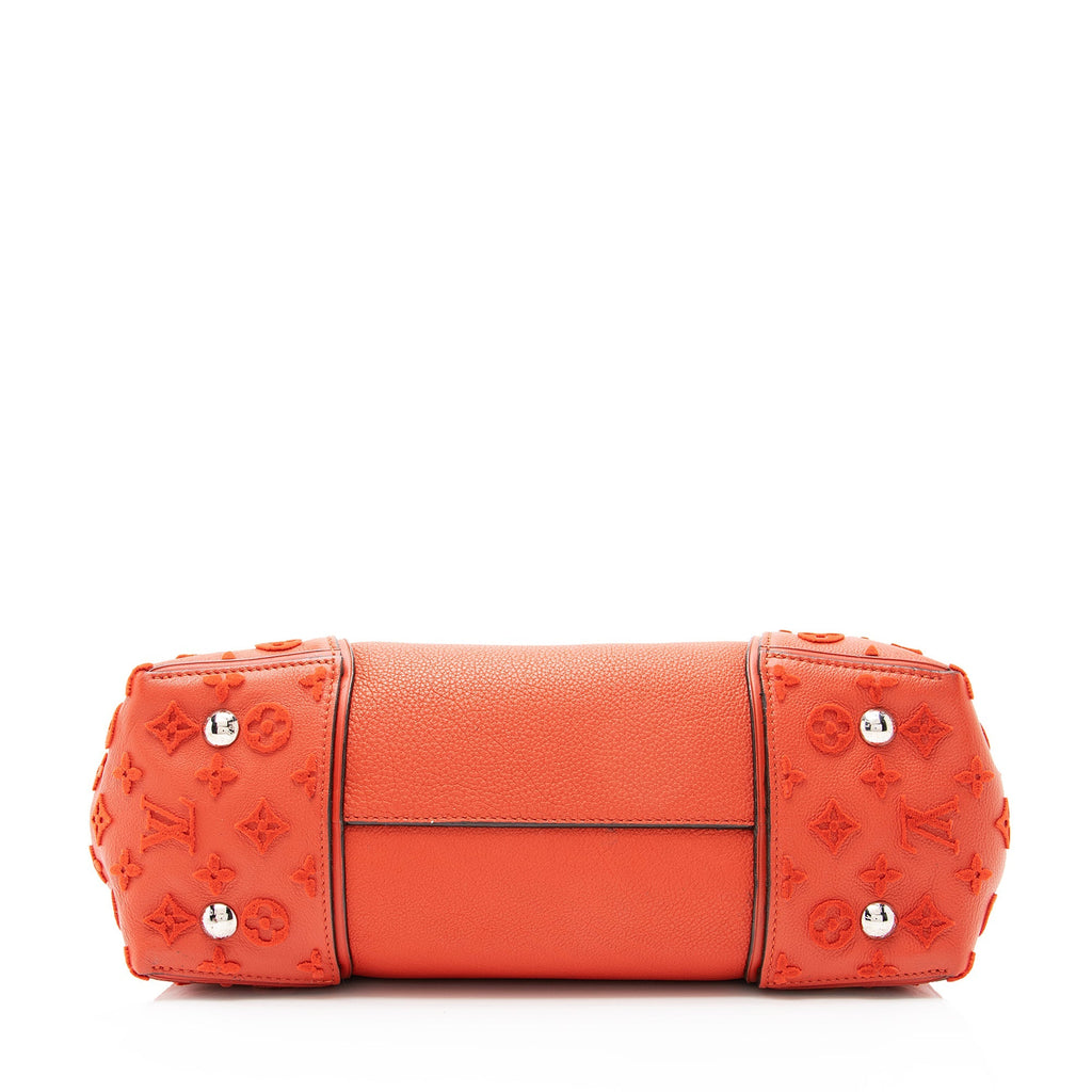 Louis Vuitton Veau Cachemire Tuffetage W PM Tote (SHF-23303)