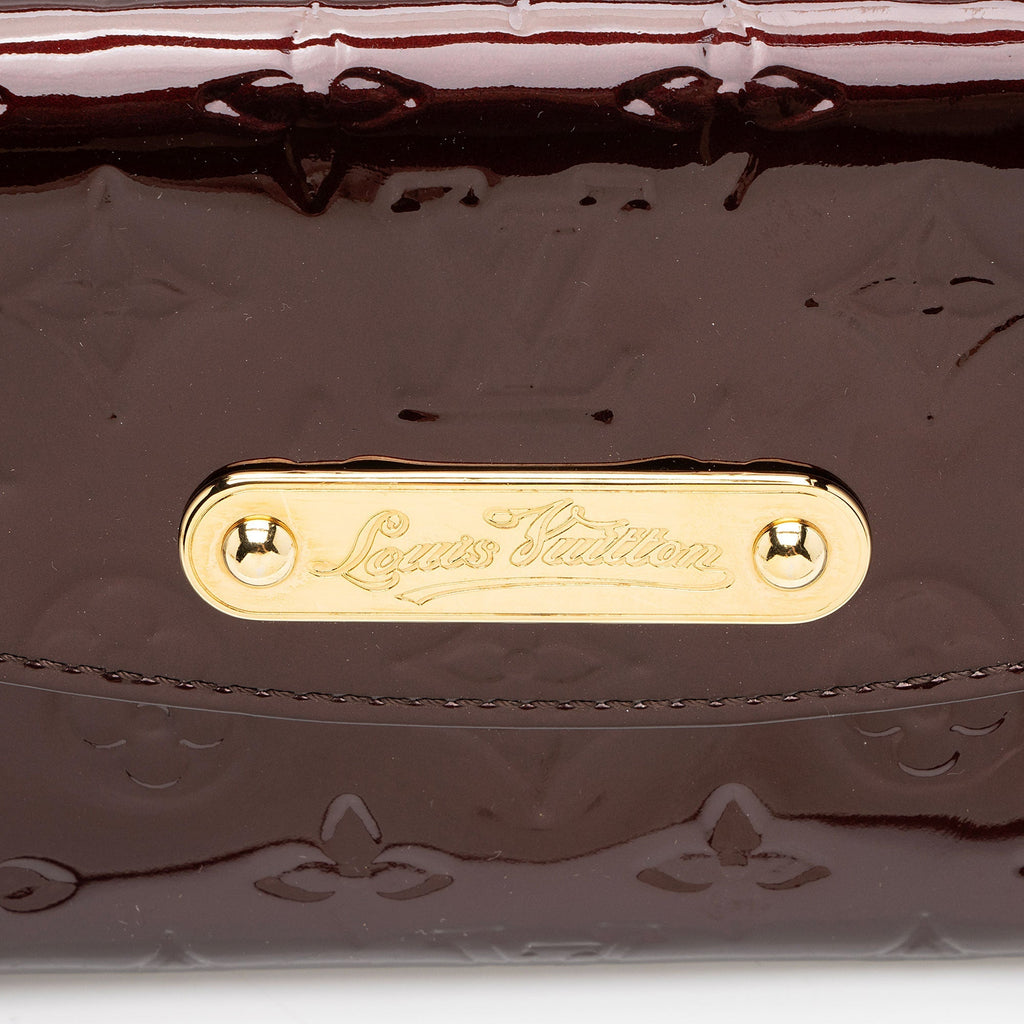 Louis Vuitton Monogram Vernis Sunset Boulevard Clutch (SHF-fbHptw)