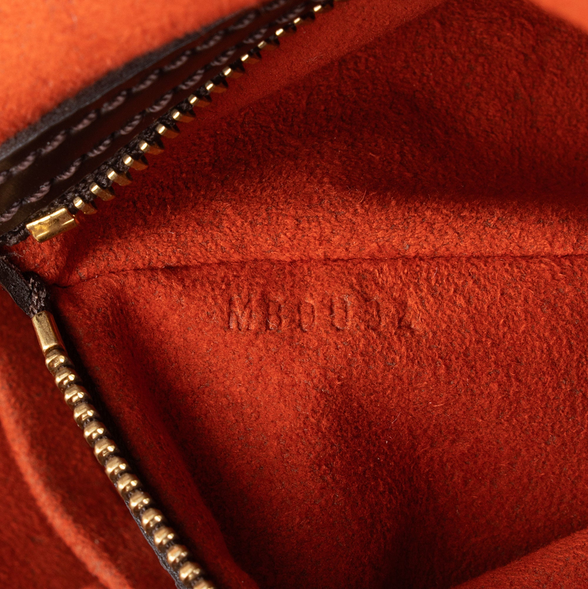 Louis Vuitton Vintage Damier Ebene Uzes Tote (SHF-WPetEb)