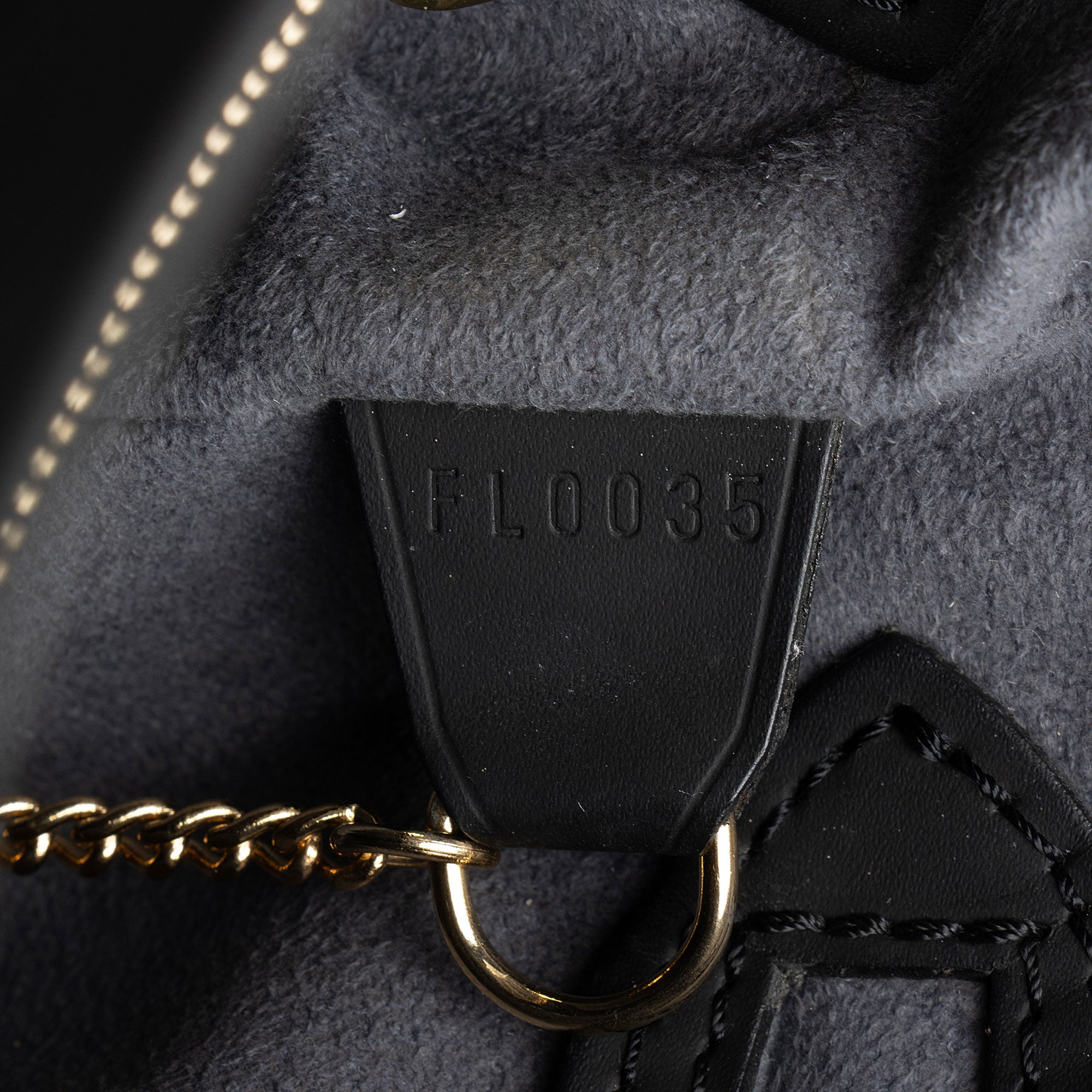 Louis Vuitton Vintage Epi Leather Petit Bucket Tote