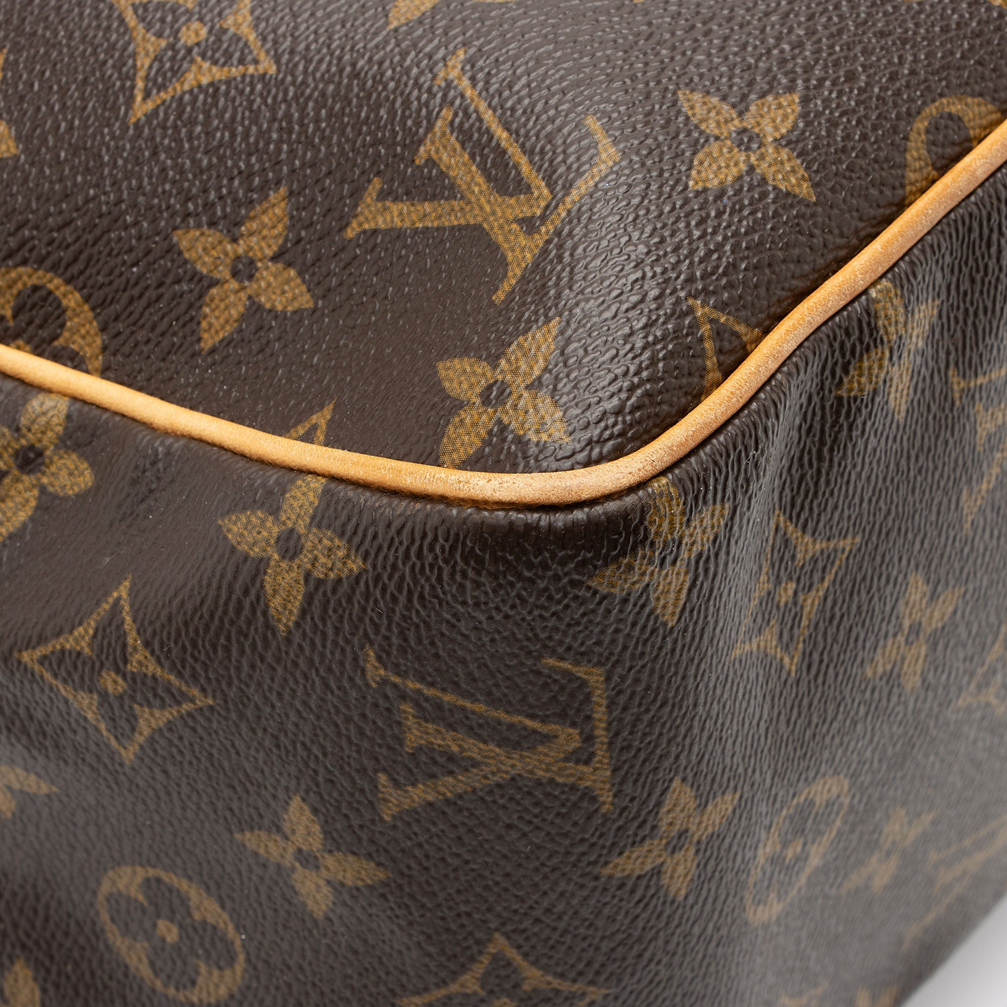Louis Vuitton Vintage Monogram Canvas Batignolles Vertical Tote