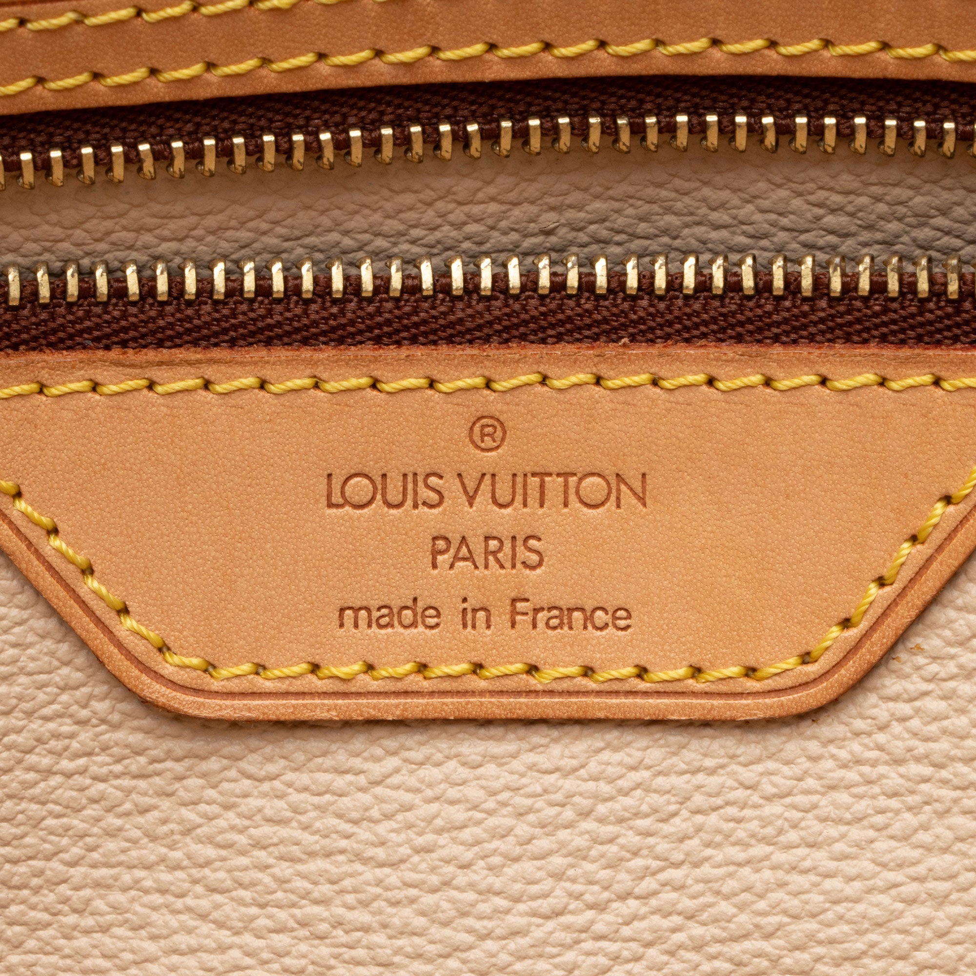 Louis Vuitton Vintage Monogram Canvas Bucket GM Tote (SHF-nQDvZ0)