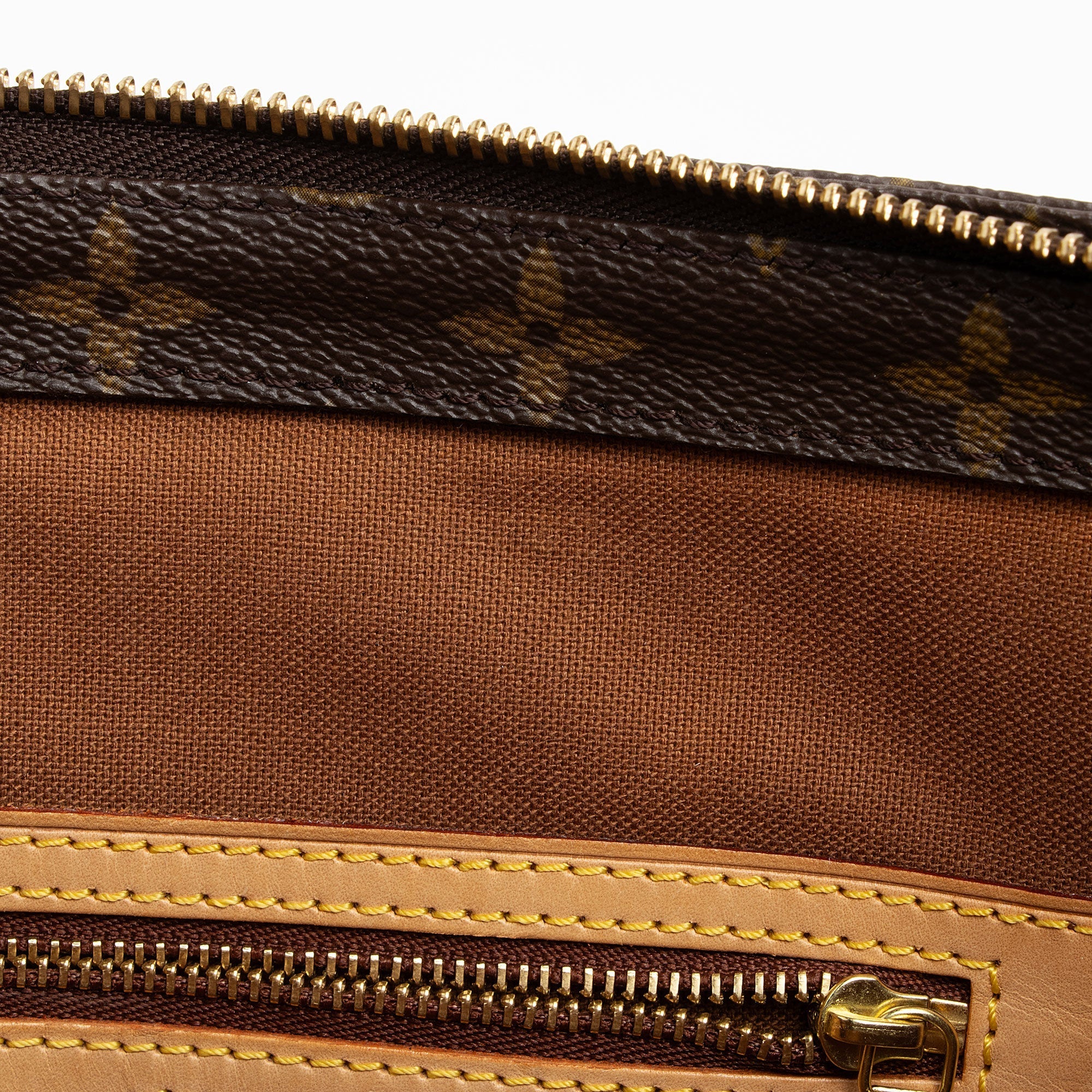 Louis Vuitton Vintage Monogram Canvas Cabas Mezzo Tote (SHF-Ajxqry)