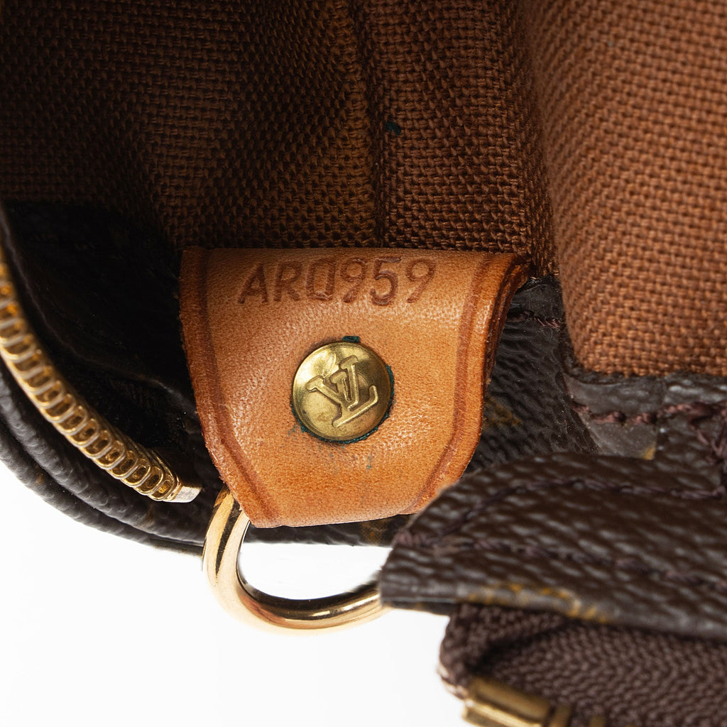 Louis Vuitton Vintage Monogram Canvas Cabas Mezzo Tote (SHF-gWgXjG)
