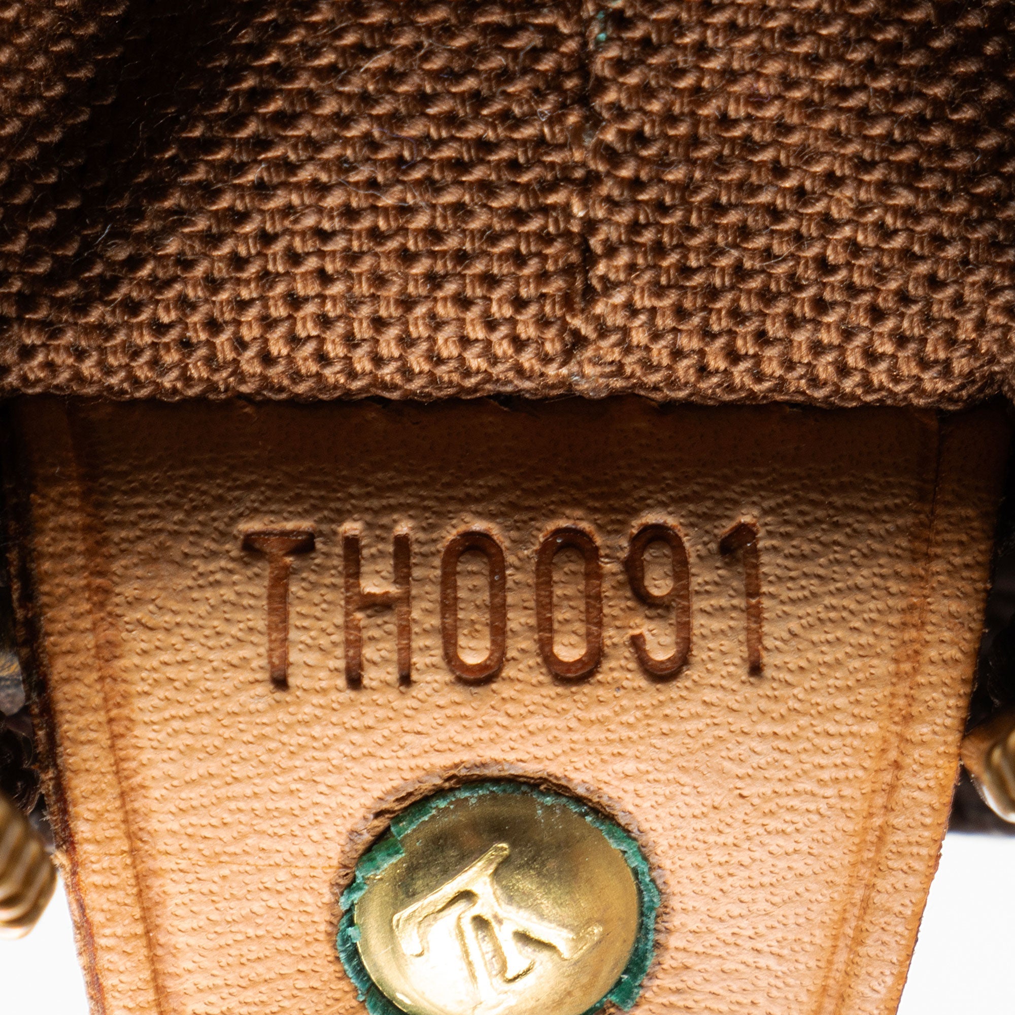 Louis Vuitton Vintage Monogram Canvas Cabas Mezzo Tote