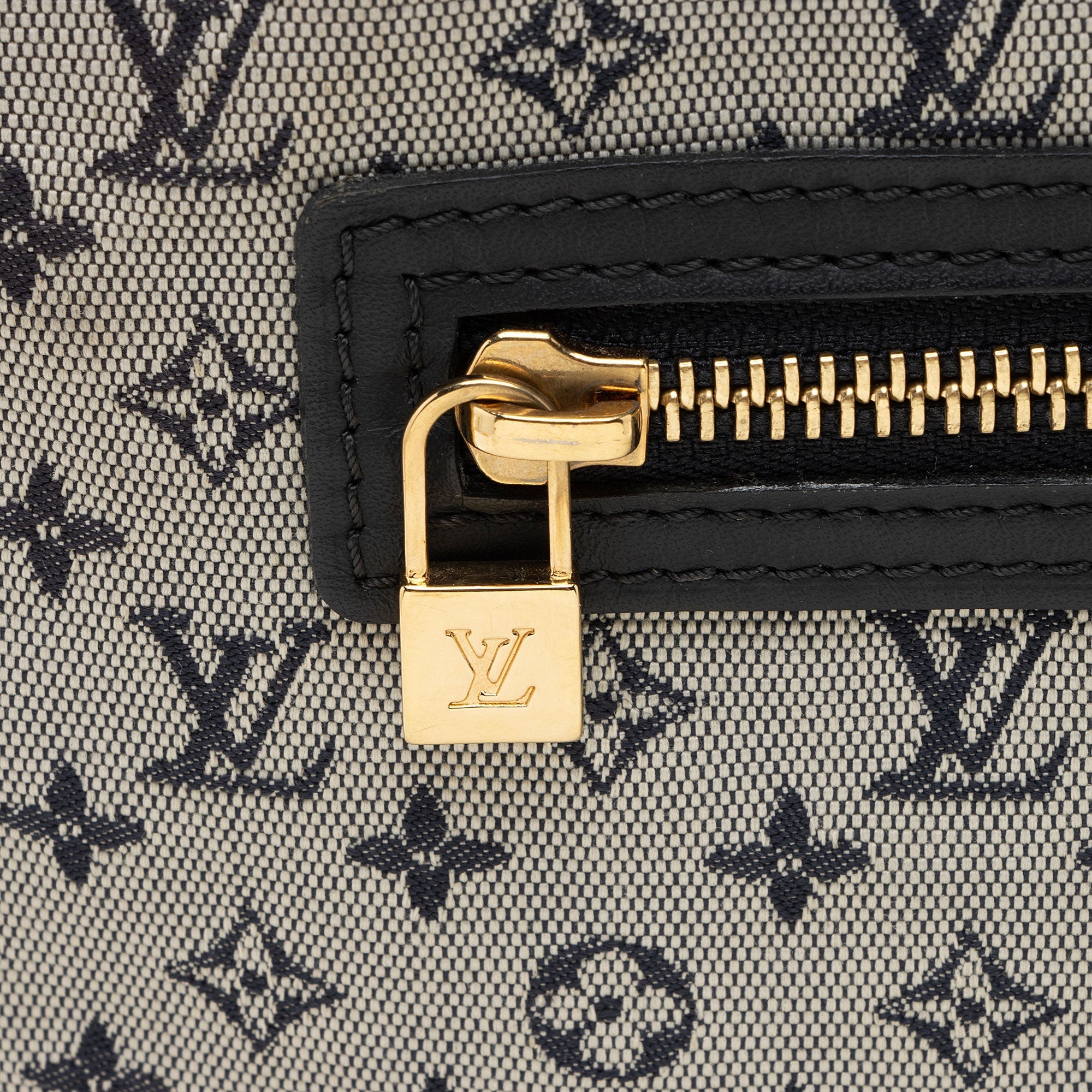 Louis Vuitton Vintage Monogram Mini Lin Lucille GM Tote (SHF-gnQmb3)