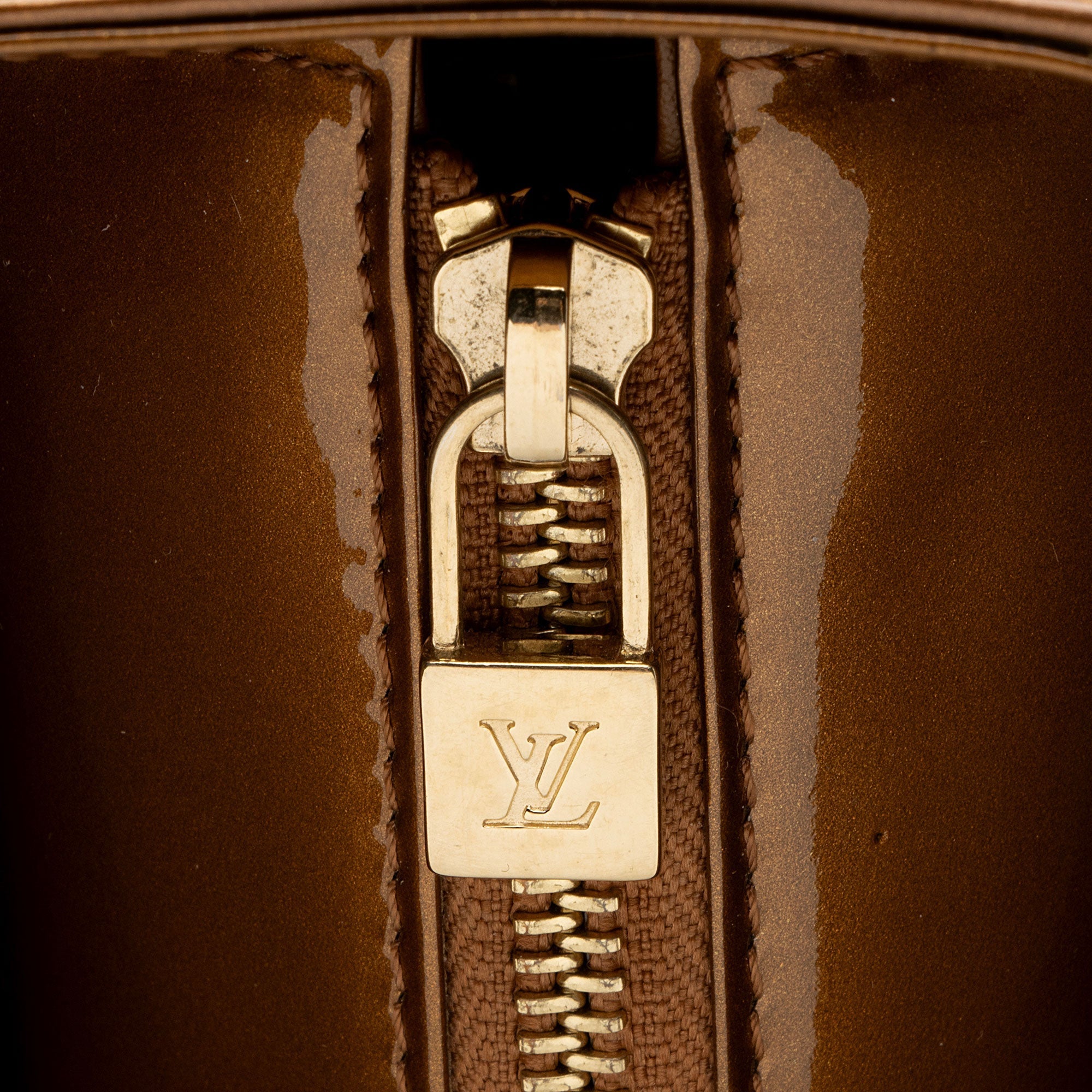 Louis Vuitton Vintage Monogram Vernis Columbus Tote (SHF-unhLsU)