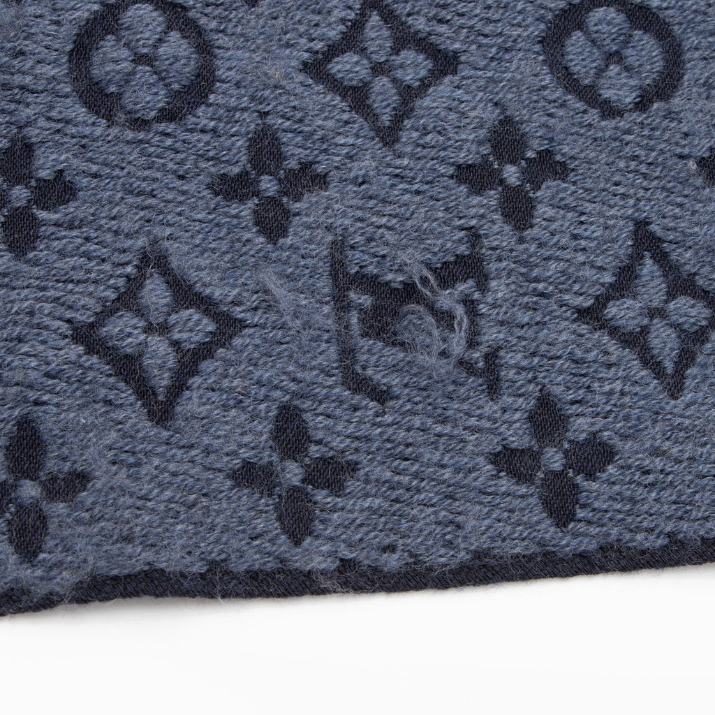 Louis Vuitton Wool Monogram Classic Scarf (SHF-qJfXJv)