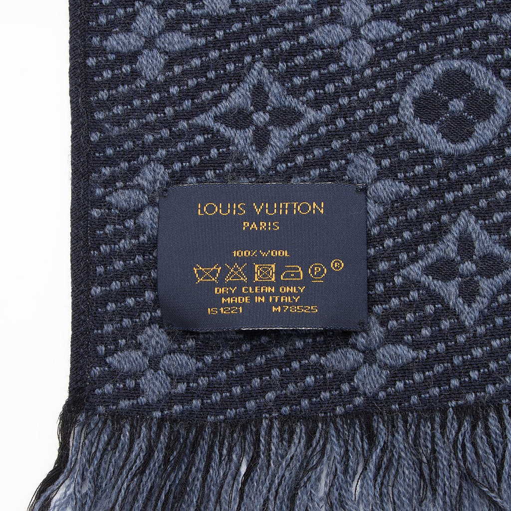 Louis Vuitton Wool Monogram Classic Scarf (SHF-qJfXJv)