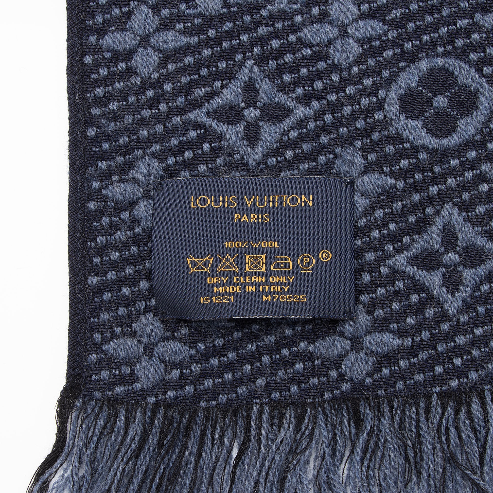 Louis Vuitton Wool Monogram Classic Scarf (SHF-qJfXJv)