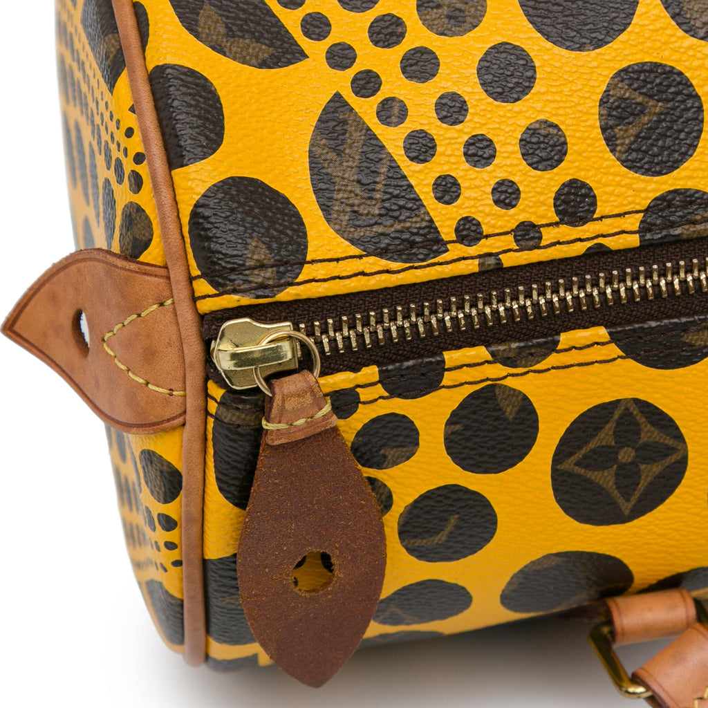 Louis Vuitton Yayoi Kusama Monogram Vernis Dots Infinity Papillon 30 (SHG-6iSi0x)