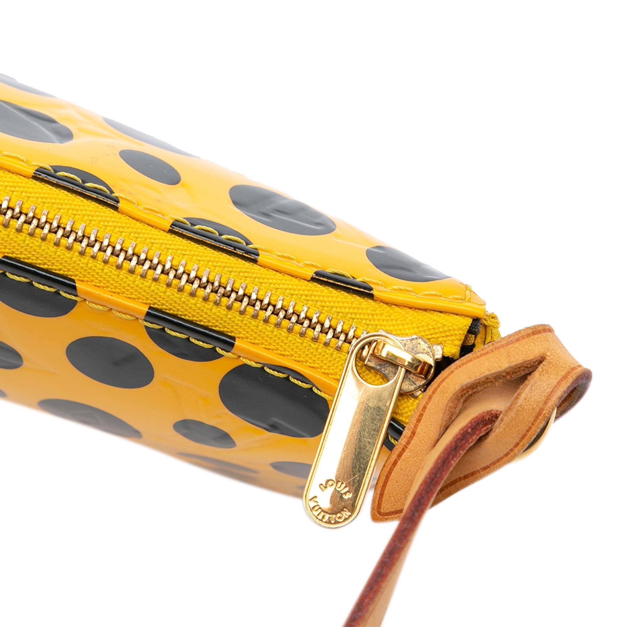 Louis Vuitton Yayoi Kusama Monogram Vernis Dots Infinity Pochette Accessoires
