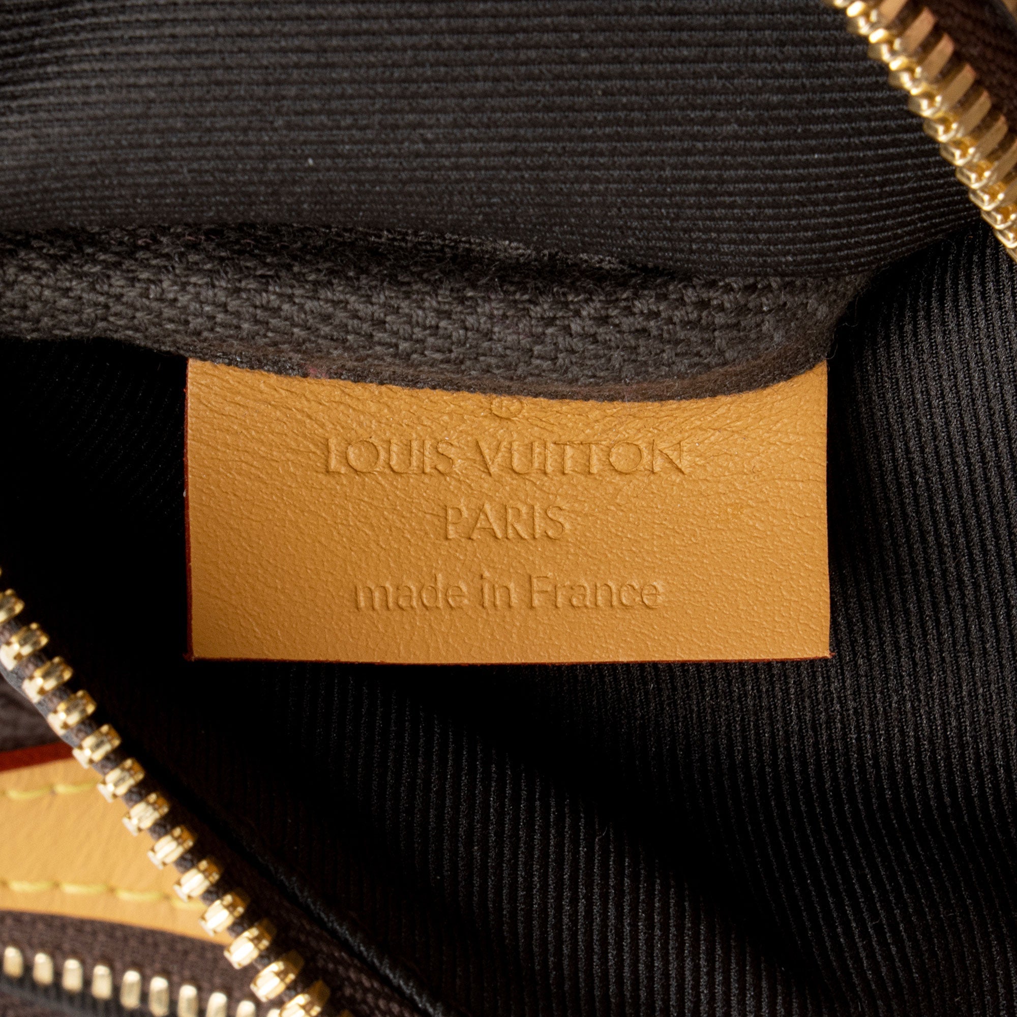 Louis Vuitton x NIGO Reverse Monogram Stripes Trio Messenger (SHF-19TKNn)