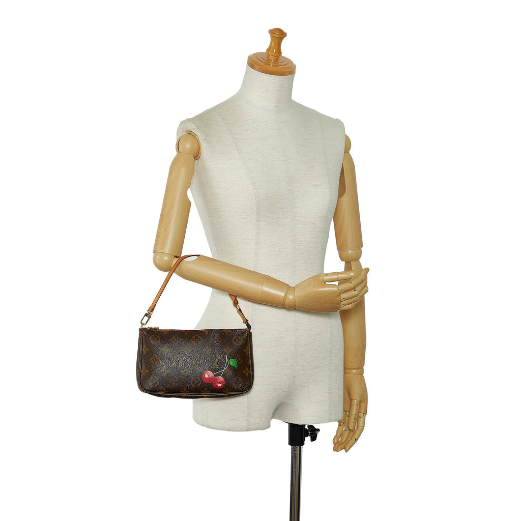 Louis Vuitton x Takashi Murakami  Monogram Cherry Pochette Accessoires (SHG-2i768q)