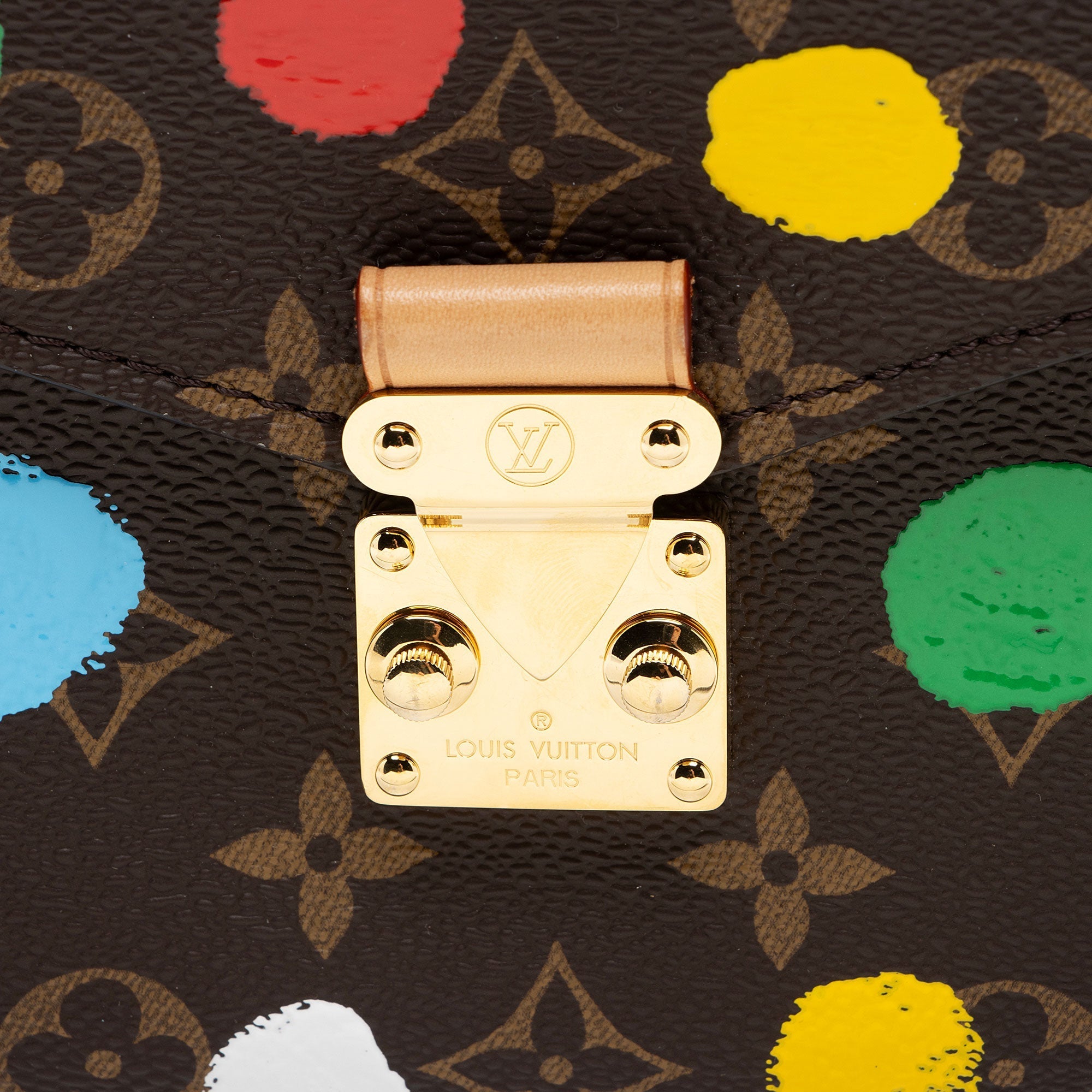 Louis Vuitton x YK Monogram Canvas Dots Pochette Metis Shoulder Bag (SHF-HD9Eh3)